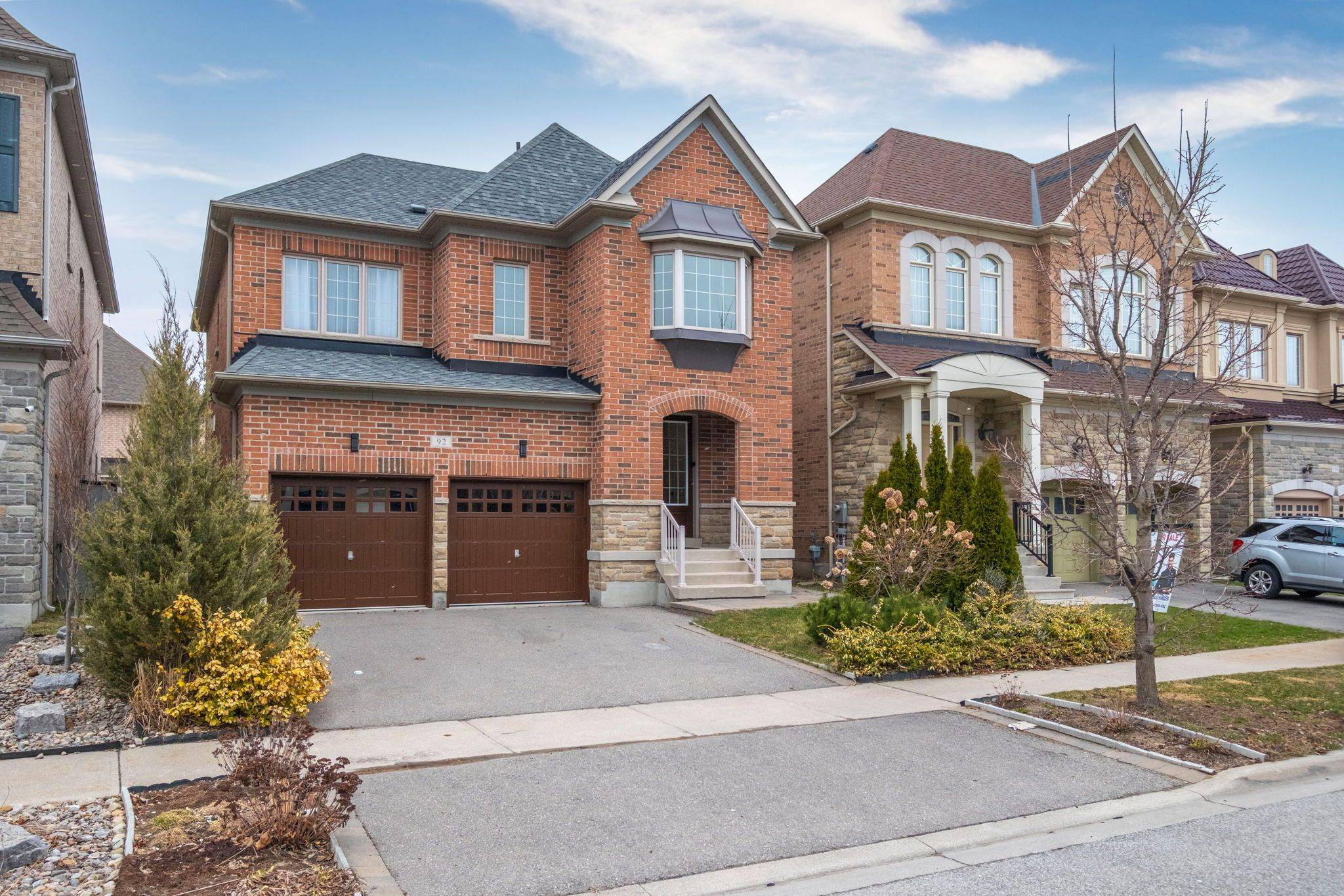 Vaughan, ON L4H 0Z9,92 Wardlaw PL