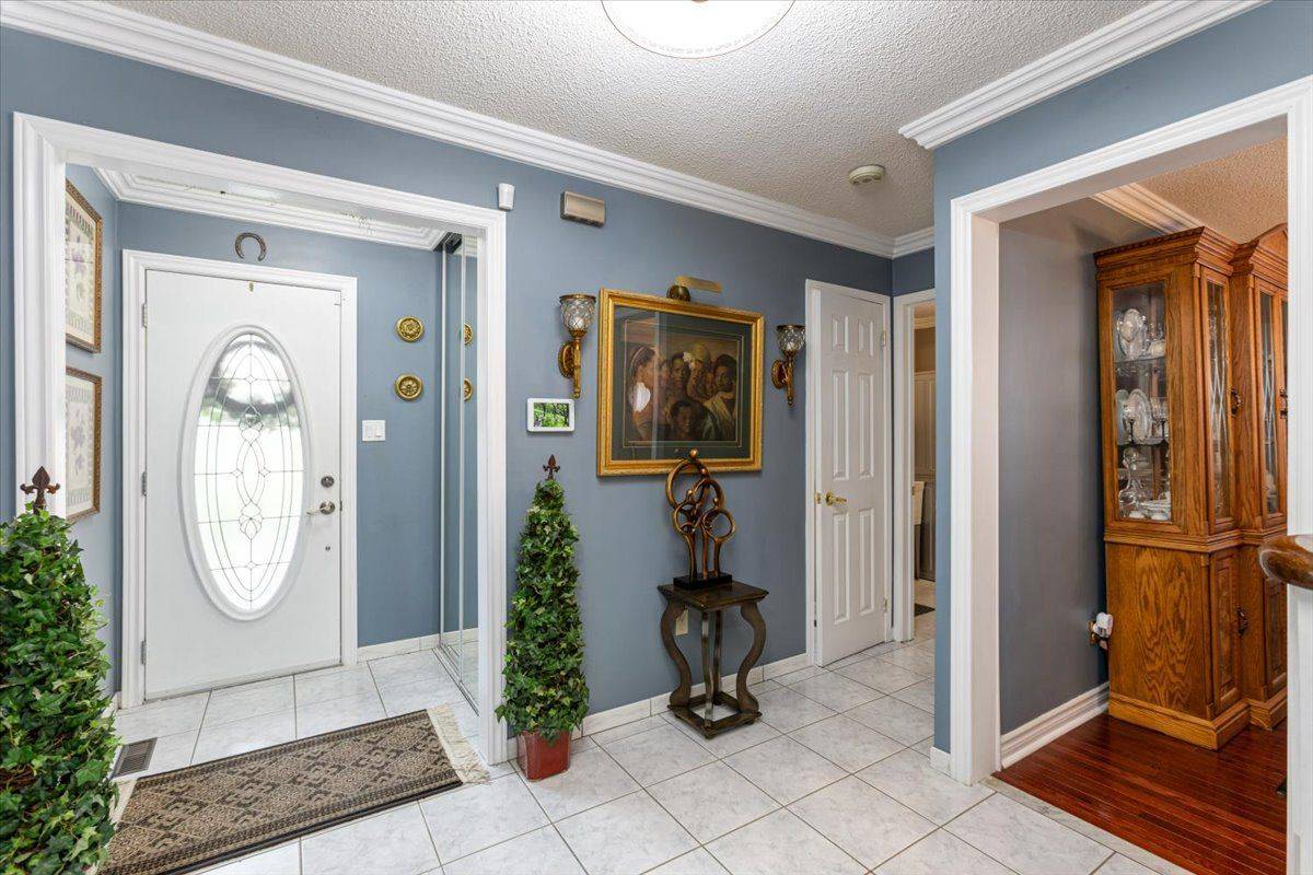 Brampton, ON L6Z 3W4,42 Silverstream RD