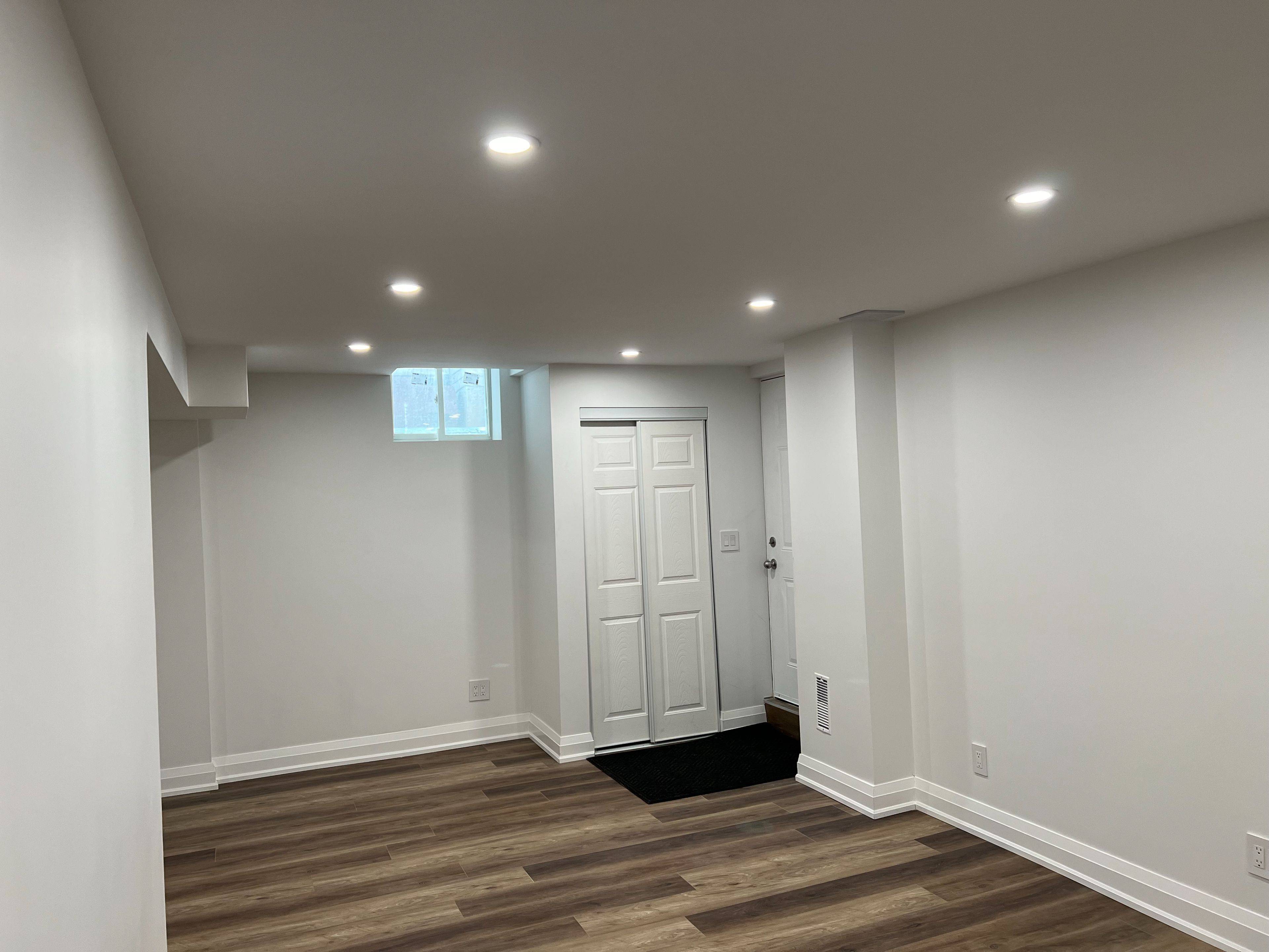 Milton, ON L9T 0C2,1025 Holdsworth CRES #Basement