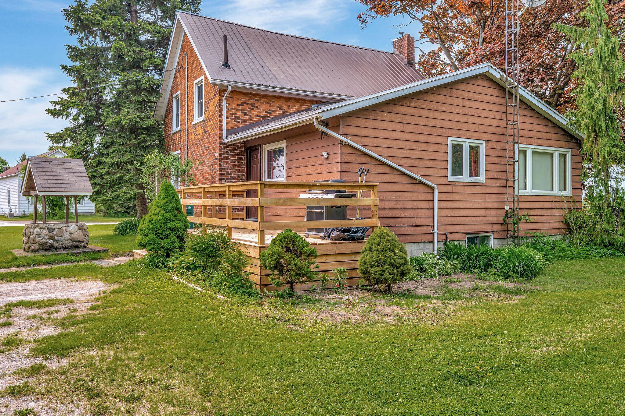 Prince Edward County, ON K0K 2T0,1818 County 12 RD