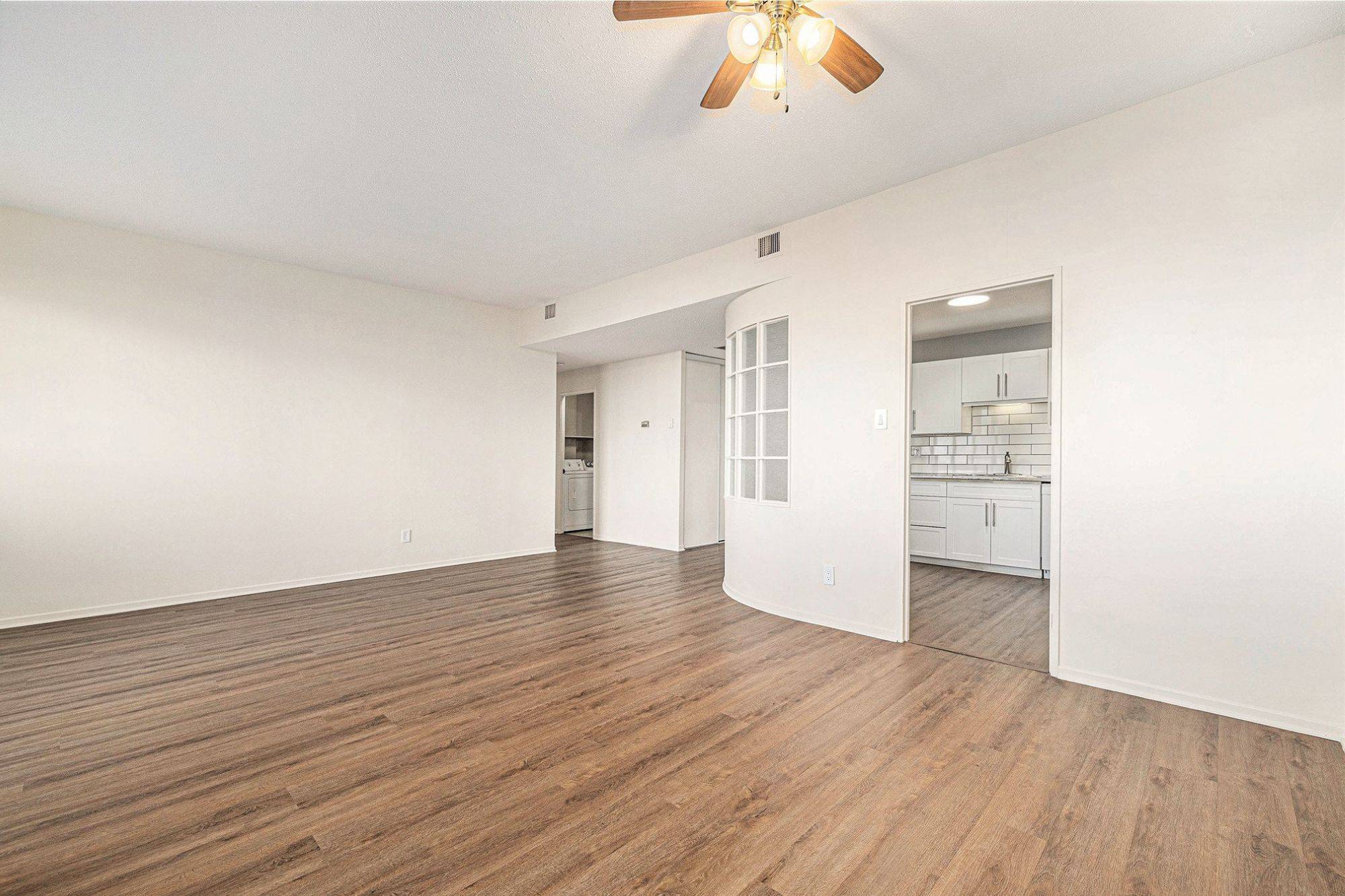 West Centre Town, ON K1Y 4P7,50 Emmerson AVE #101