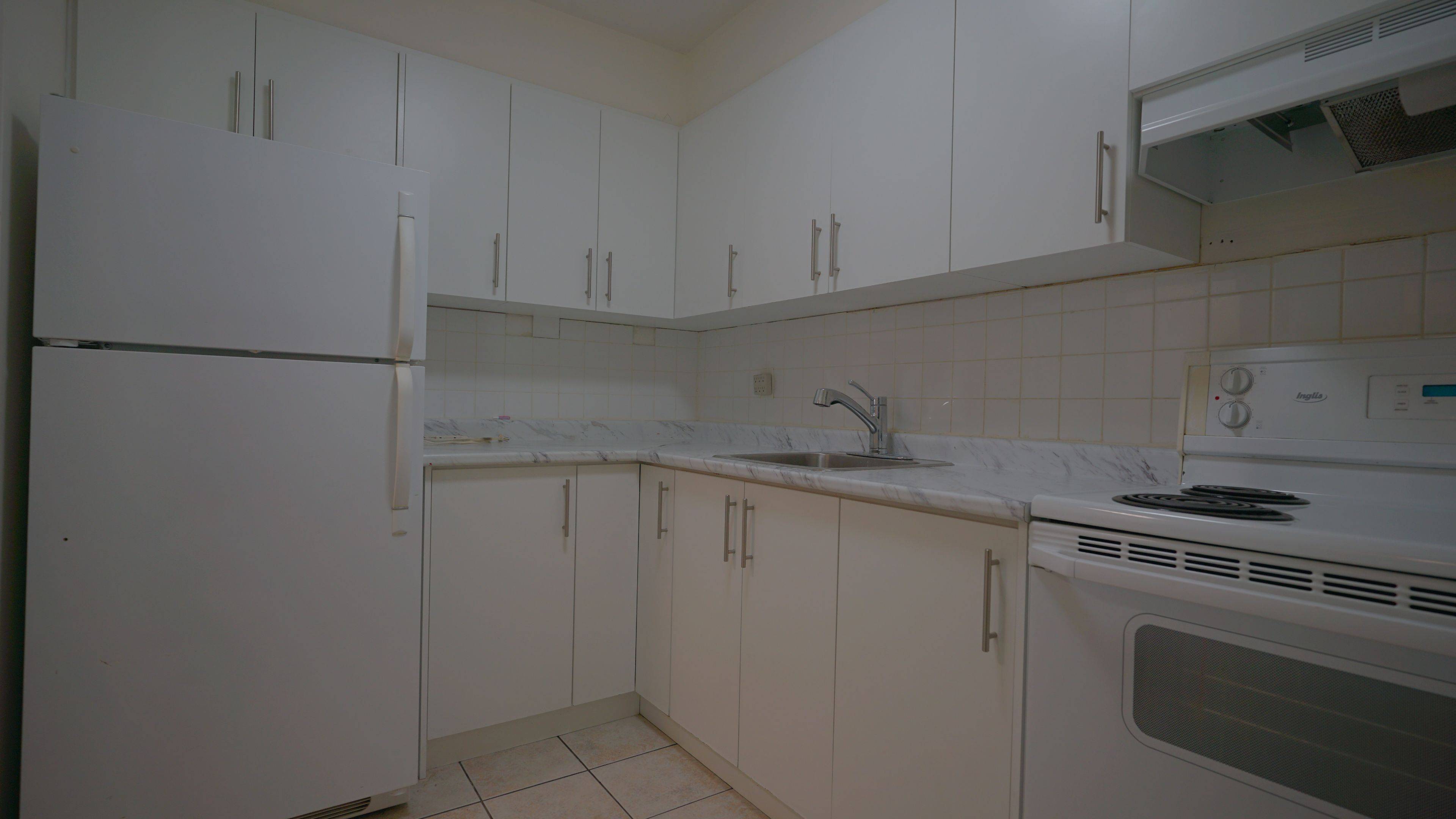 Toronto C15, ON M2J 3L6,70 Old Sheppard AVE #117