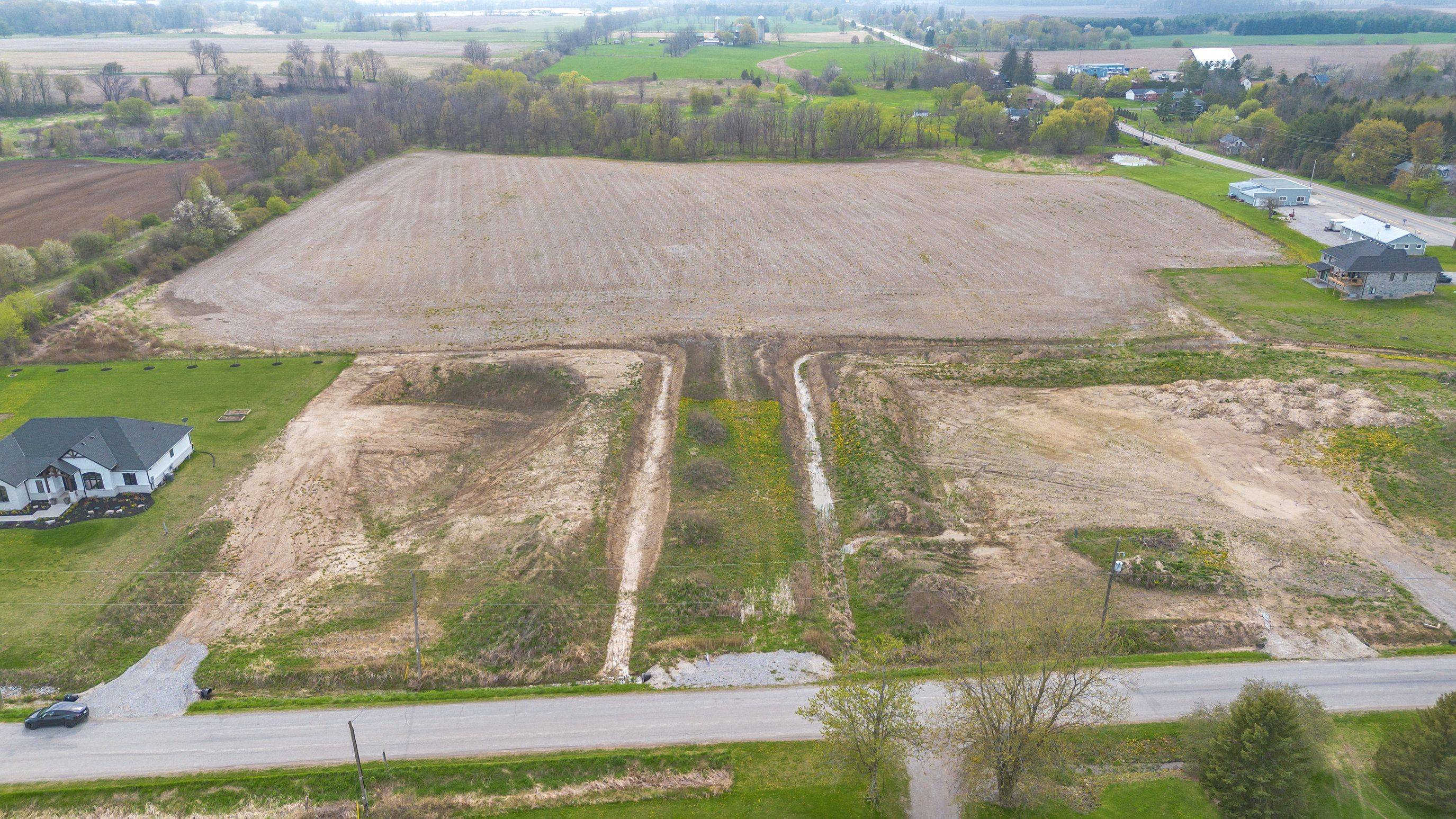 Norfolk, ON N0E 1Y0,701 Villa Nova RD