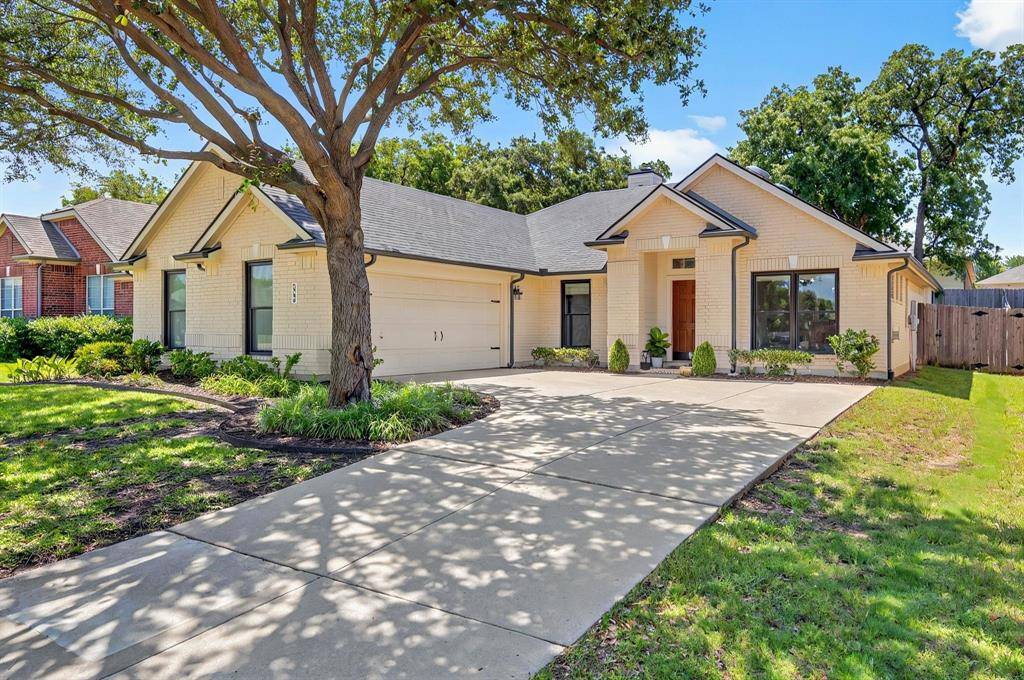 Denton, TX 76210,2704 Hollow Ridge Drive