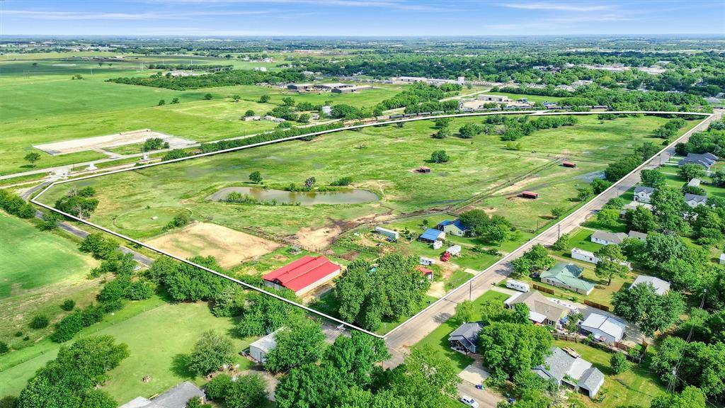 Whitesboro, TX 76273,629 Broadway Street