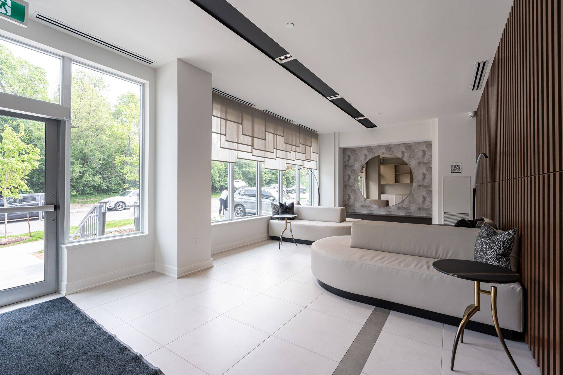 Toronto C14, ON M2N 0L6,2 Teagarden CT #1402