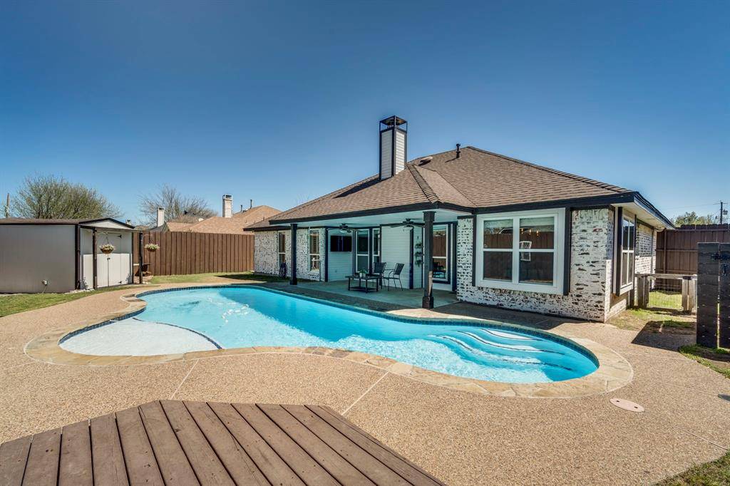 Waxahachie, TX 75165,305 Modene Avenue