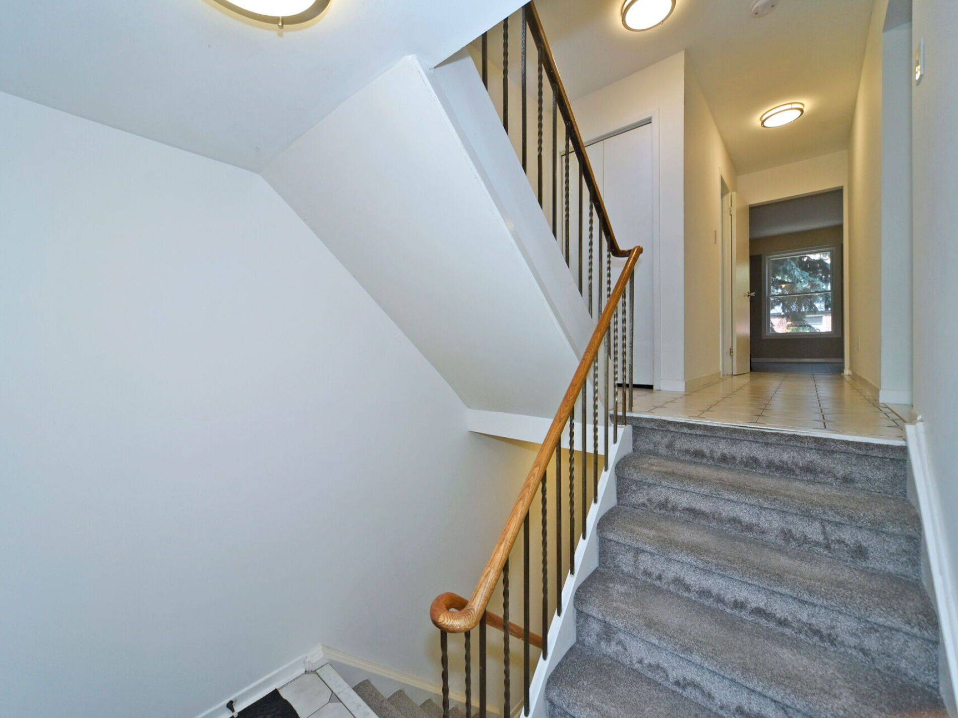 Markham, ON L3T 4T5,316 Simonston BLVD