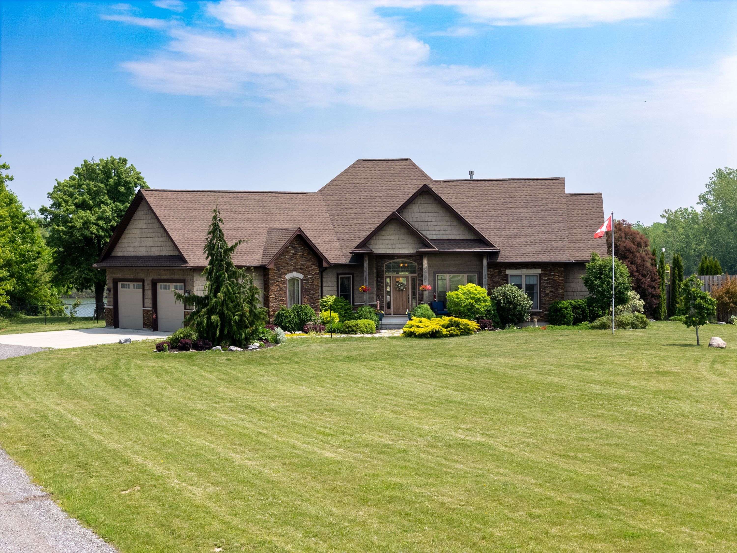 Wainfleet, ON L3K 5V4,10149 Cement RD
