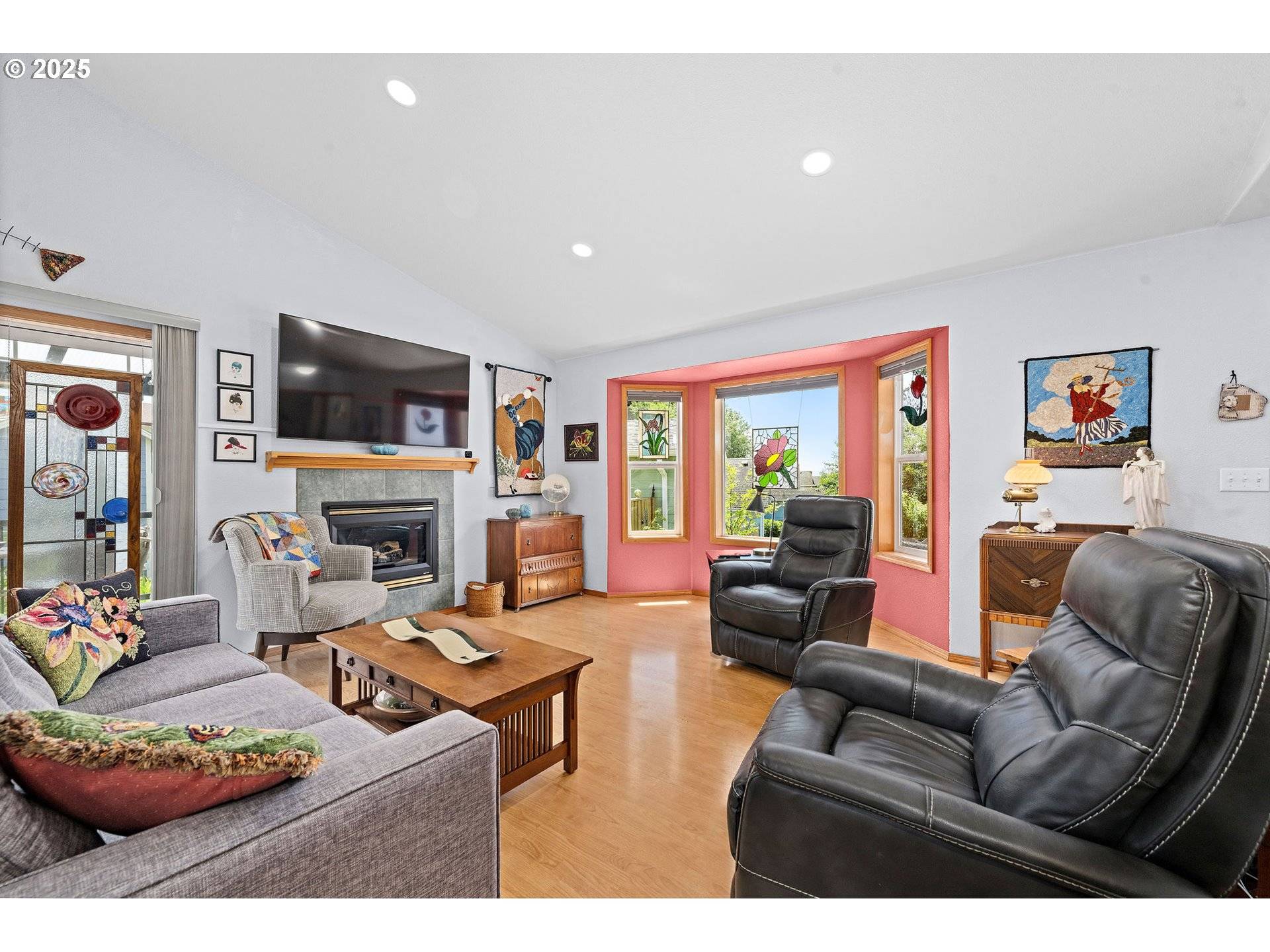 Astoria, OR 97103,1740 DAWSON CT