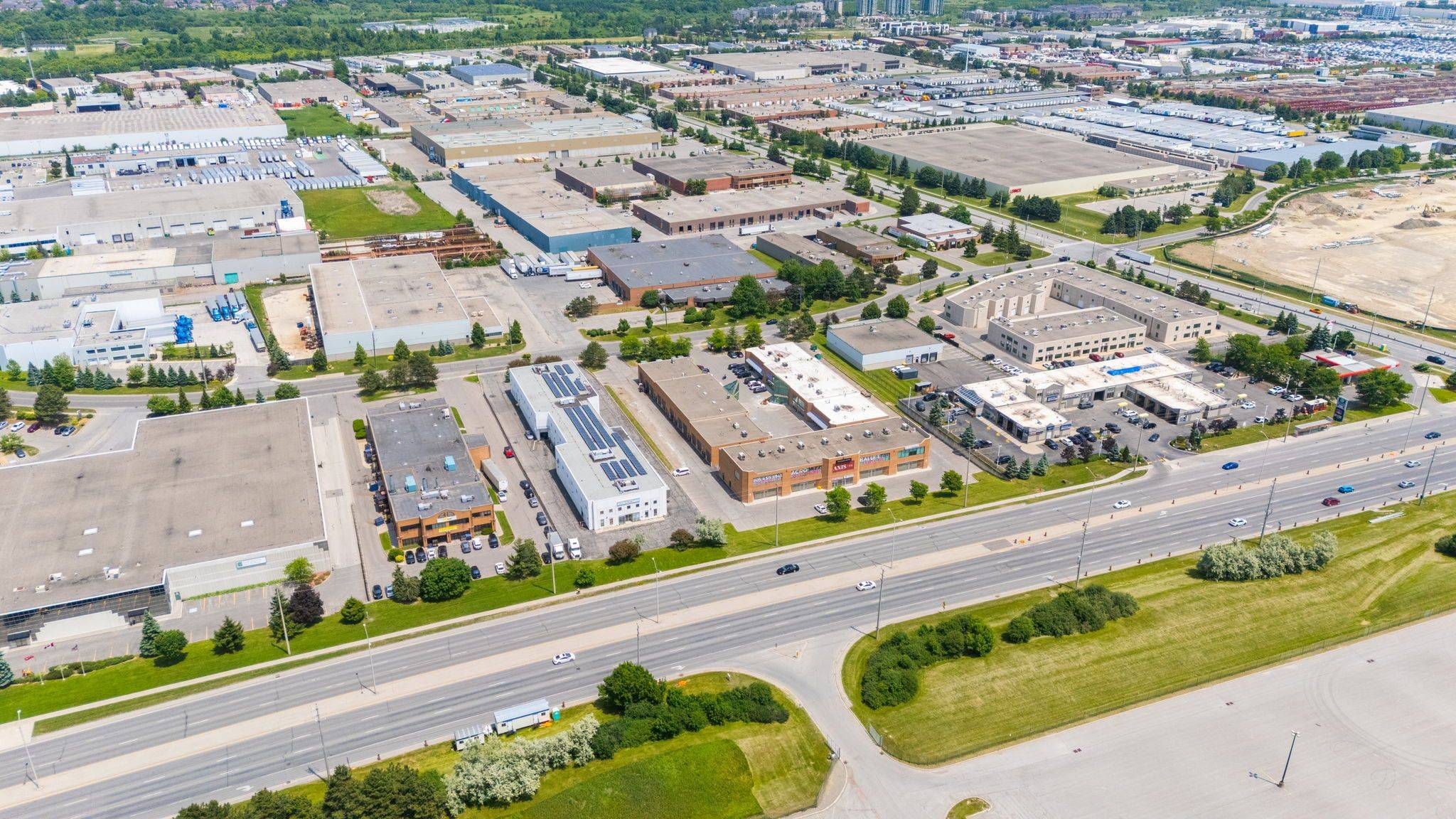 Brampton, ON L6S 5N4,8 Automatic RD #7A