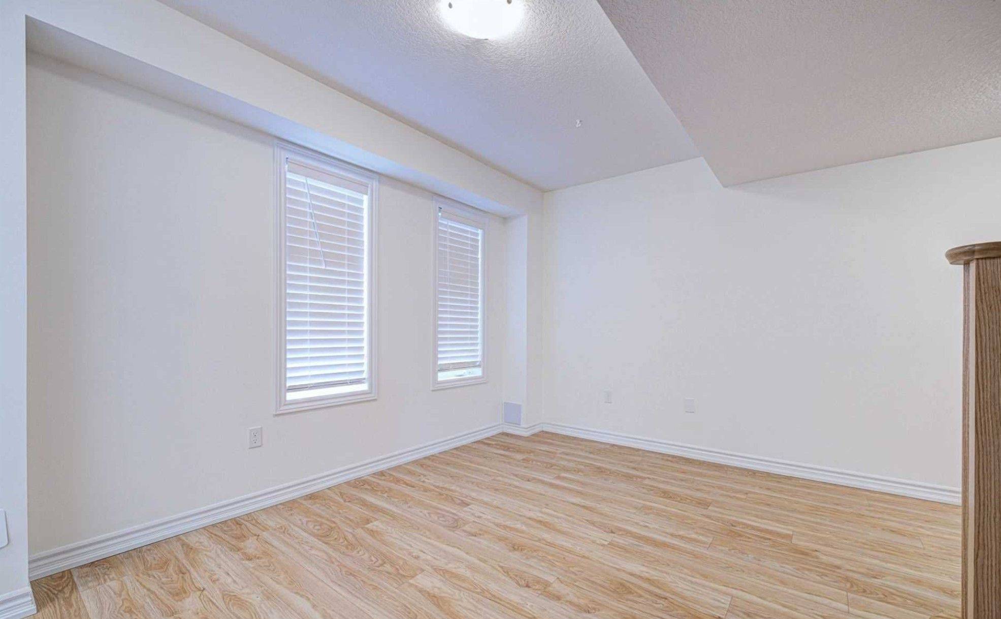 Guelph, ON N1L 0A1,88 Decorso DR #43