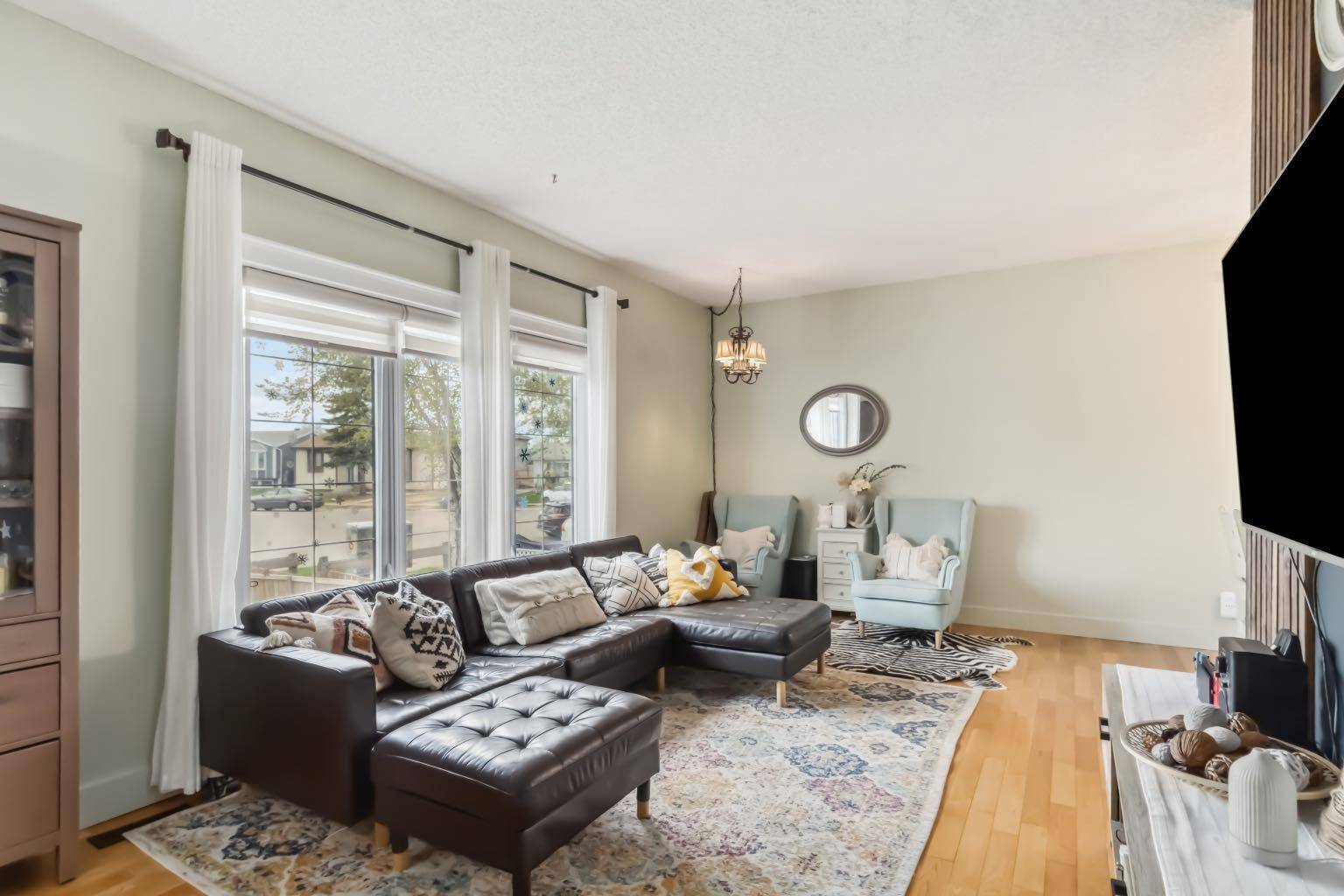 Fort Mcmurray, AB T9K 2E6,189 Brooks PL