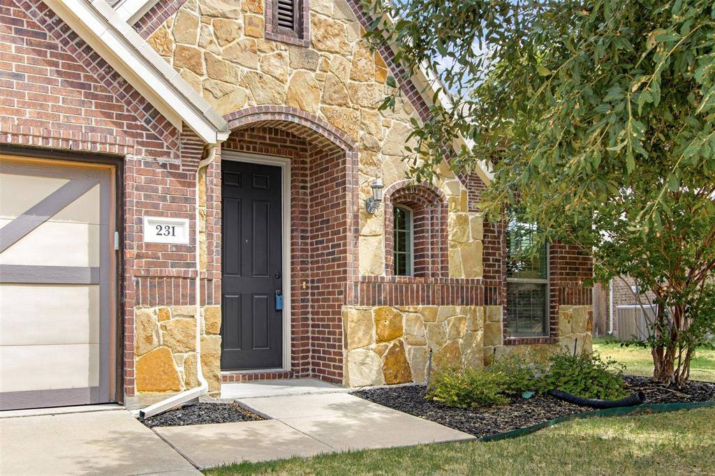 Forney, TX 75126,231 Archer Way