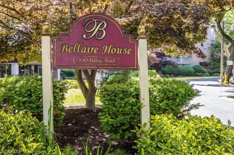 Montclair Twp., NJ 07043,530 Valley Rd #5L