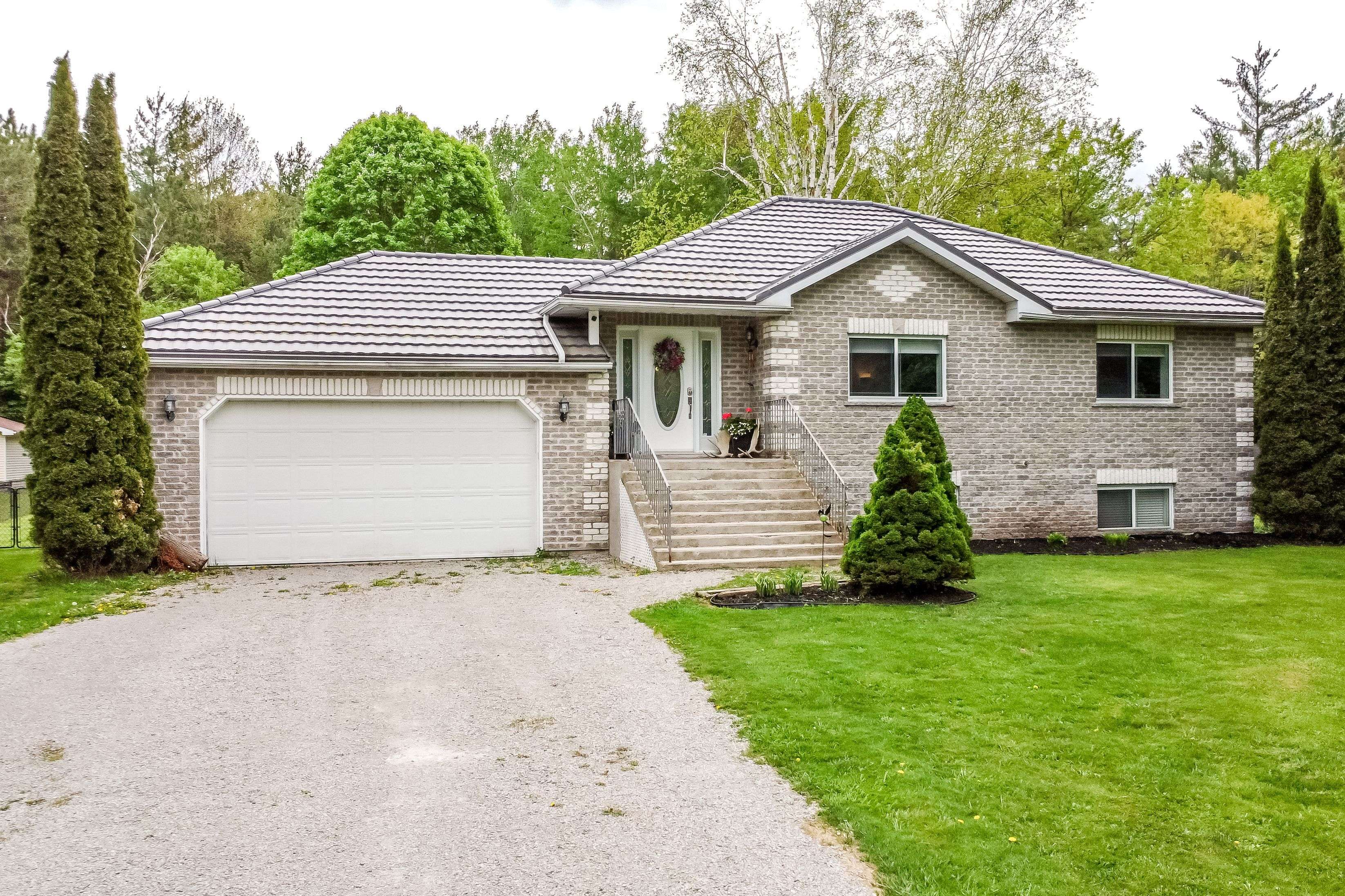 Springwater, ON L0L 1P0,6083 Vasey RD