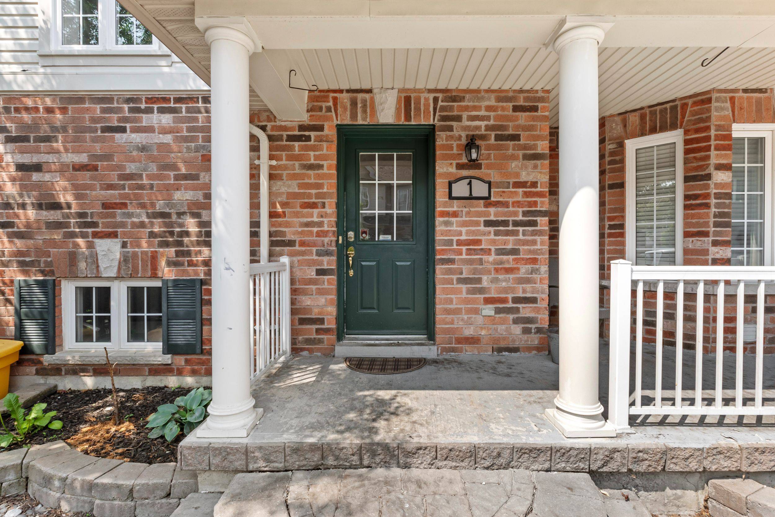 Whitby, ON L1M 0G1,1 Delight WAY