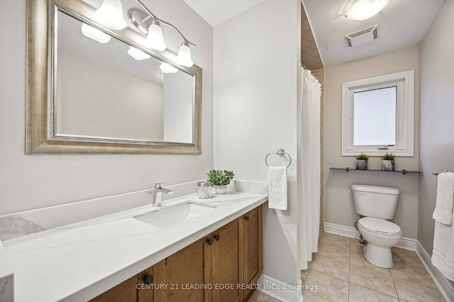 Newmarket, ON L3X 3H6,1071 Warby TRL #Bedroom 2