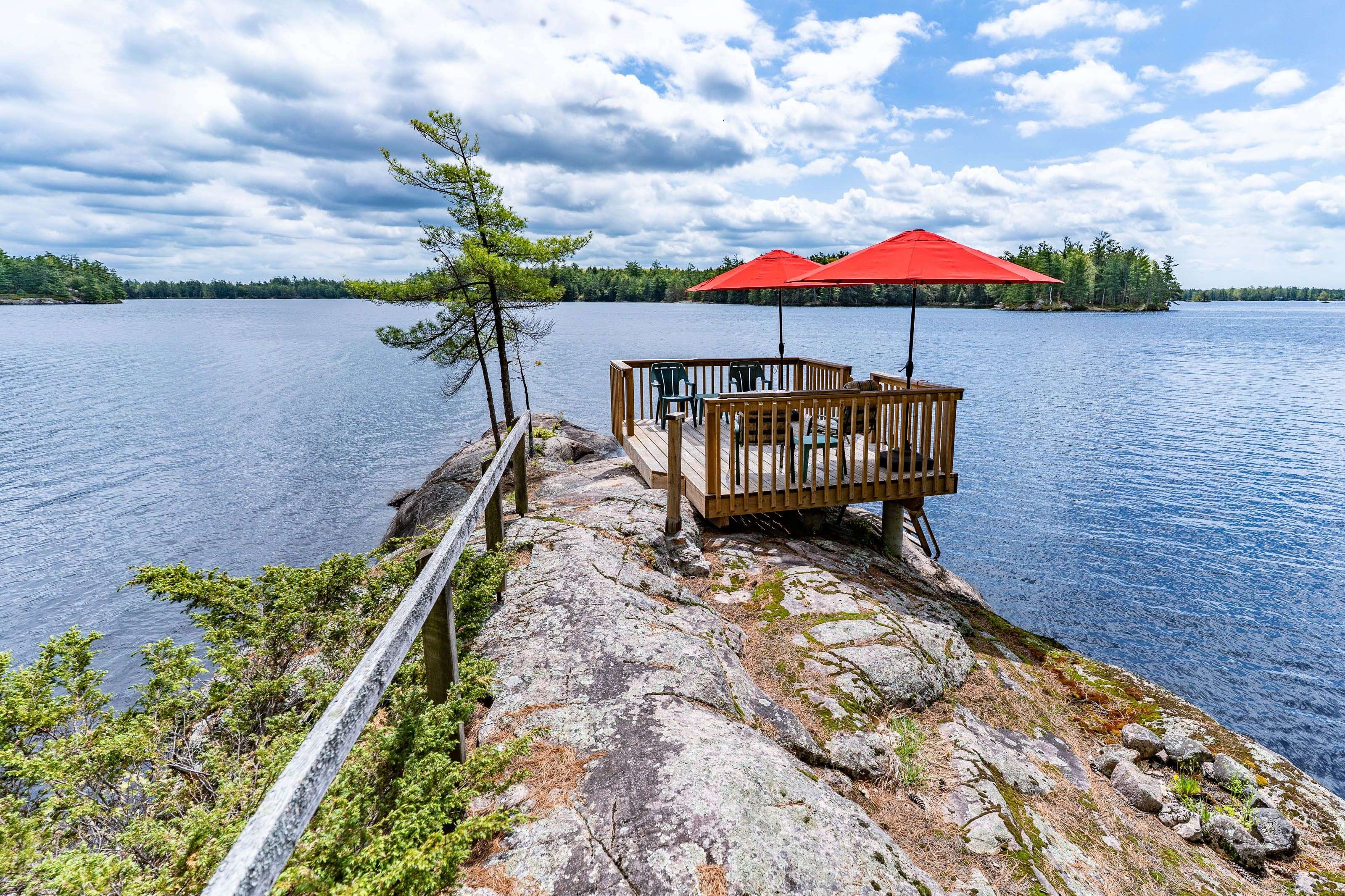 Gravenhurst, ON P0E 1G0,620 Kahshe Lake N/A