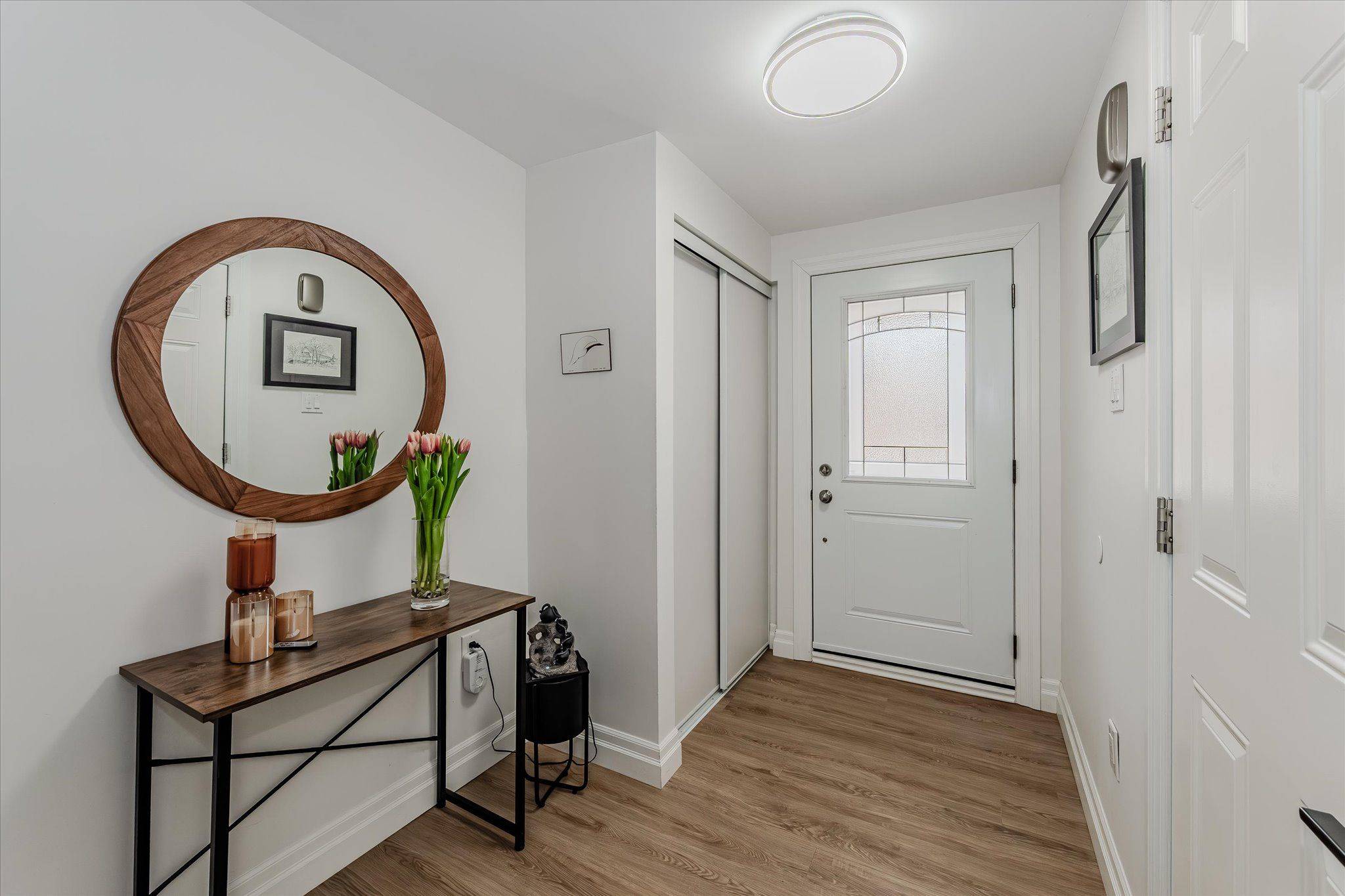 Guelph, ON N1H 7C5,2 Worton AVE #10