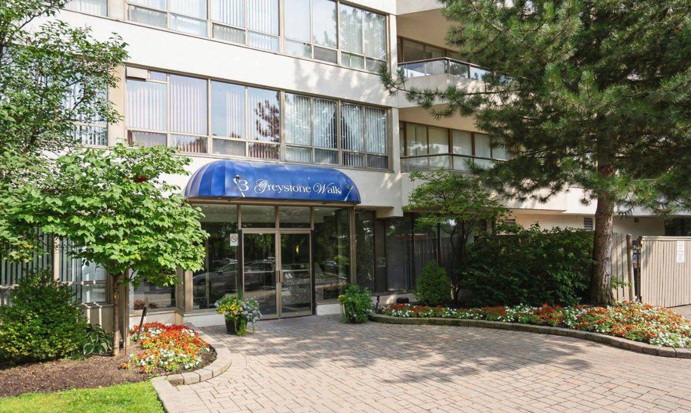 Toronto E04, ON M1K 5J4,3 Greystone Walk DR #Ph23