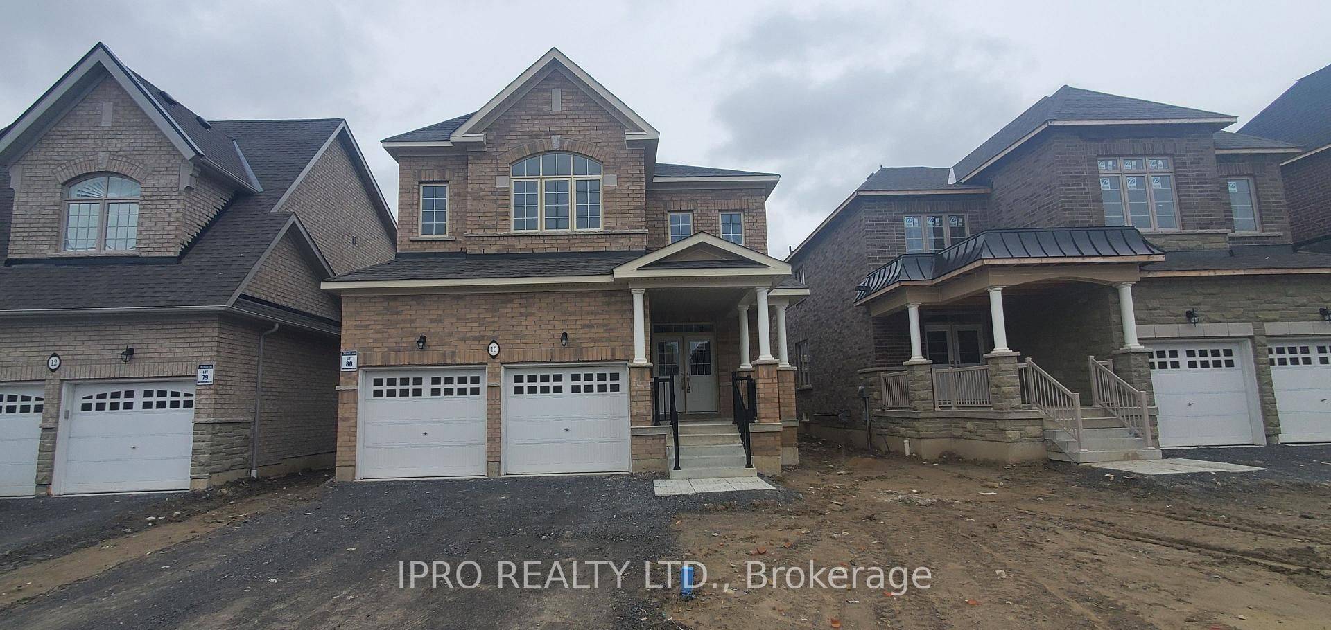 Whitby, ON L1R 0N9,10 Northern Breeze CRES