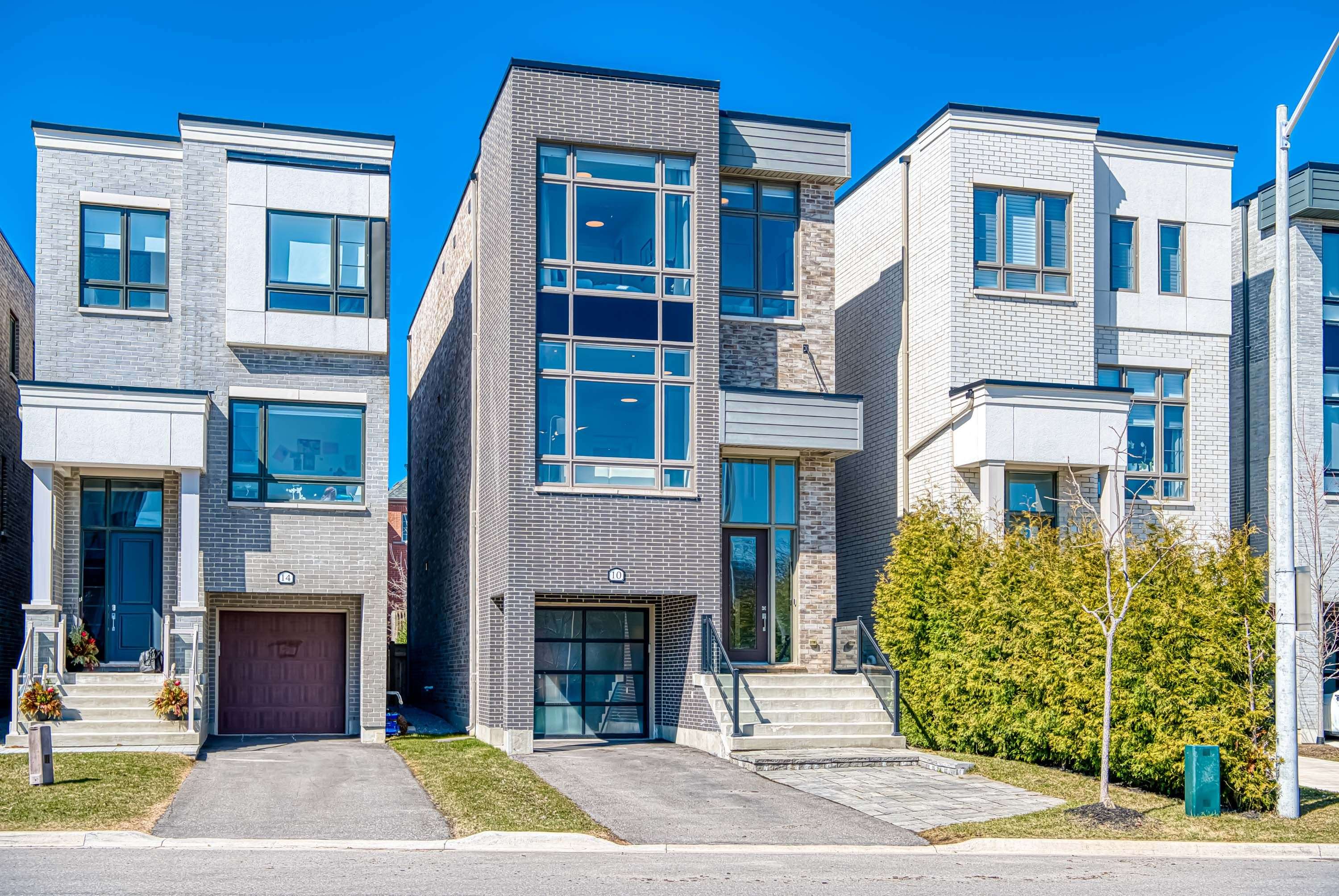 Vaughan, ON L4J 0K3,10 Hesperus RD