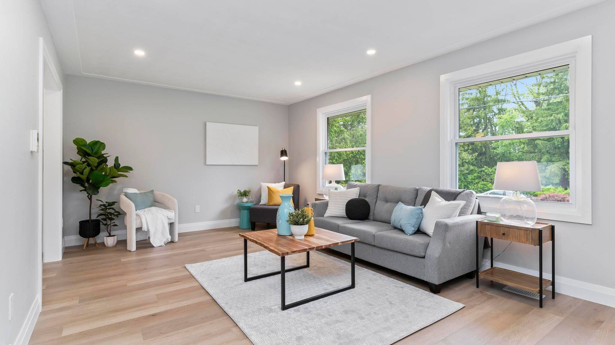 Strathroy-caradoc, ON N0L 1W0,573 Churchill CRES