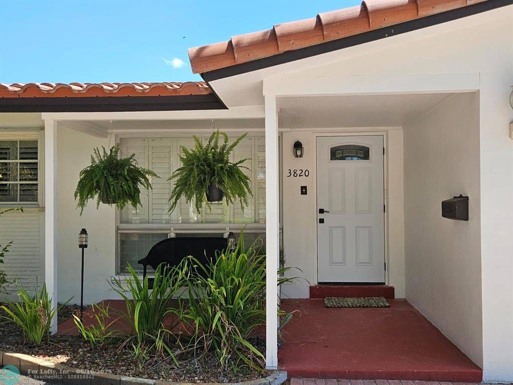 Hollywood, FL 33021,3820 Cleveland St
