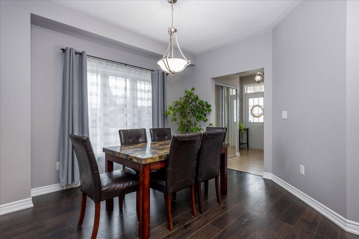 Essa, ON L0M 1B4,290 Greenwood DR