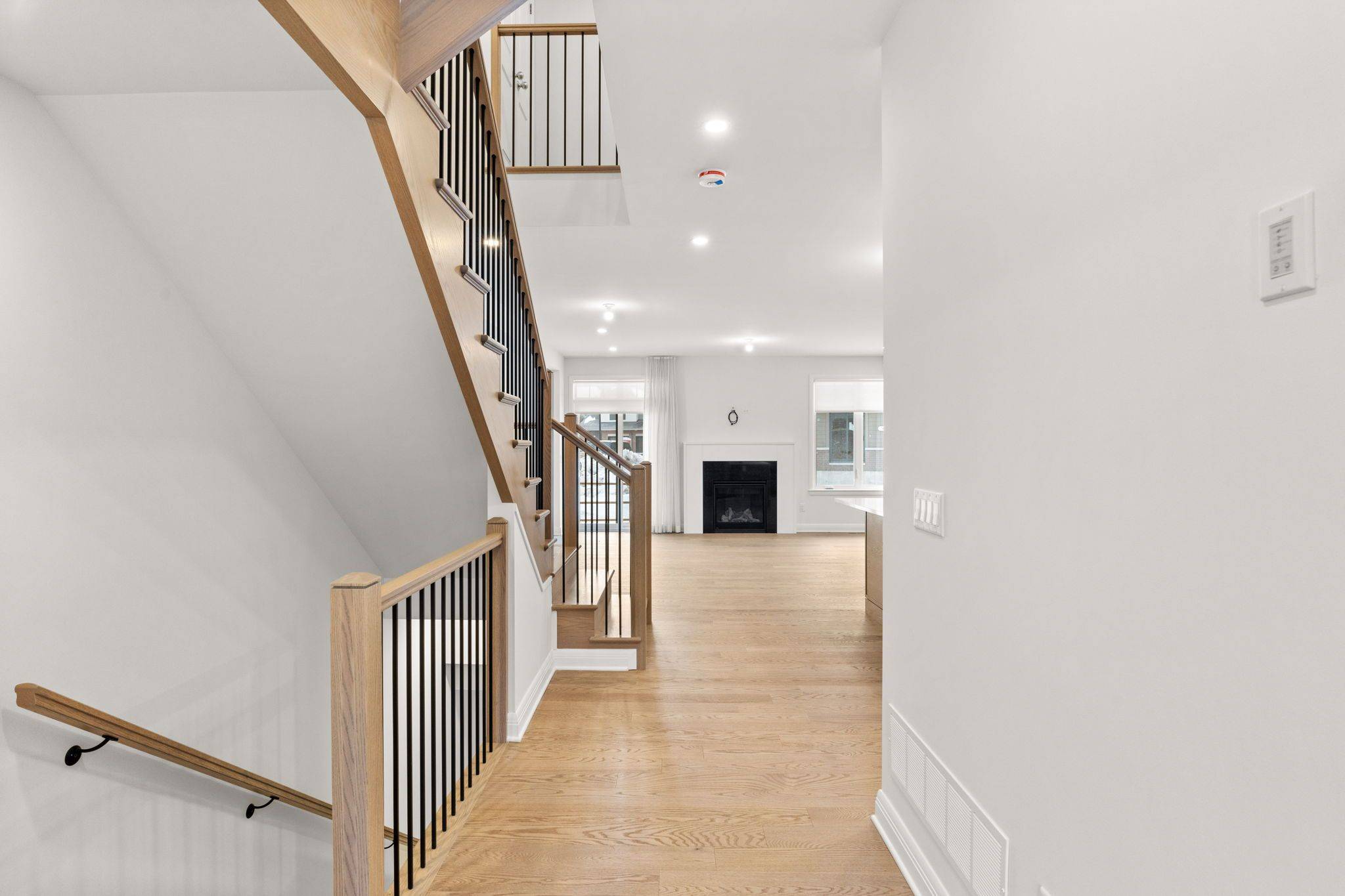Carleton Place, ON K7C 0J8,25 UTMAN CRES