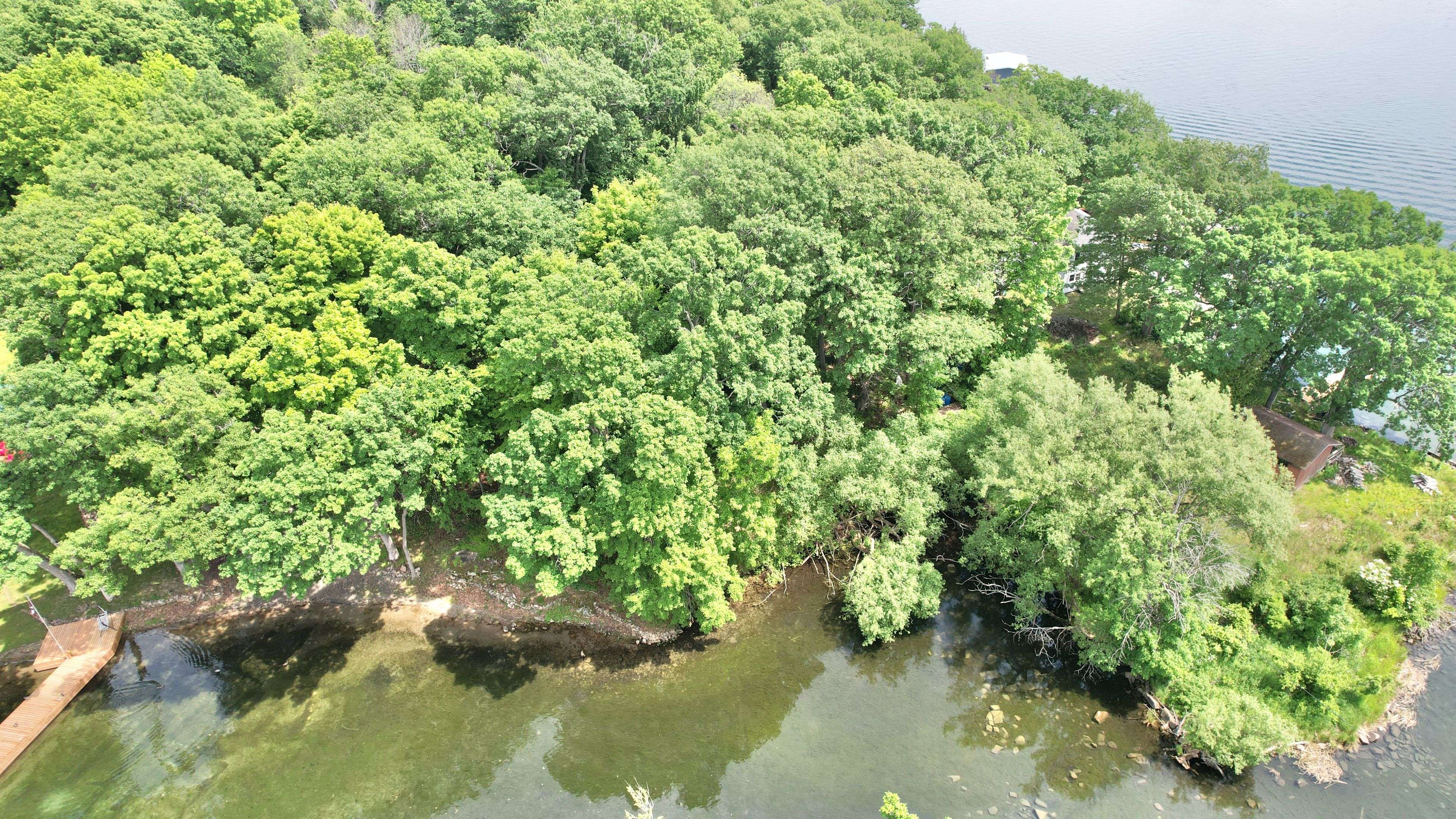 Frontenac Islands, ON K7G 3C9,0 TREEMONT IS