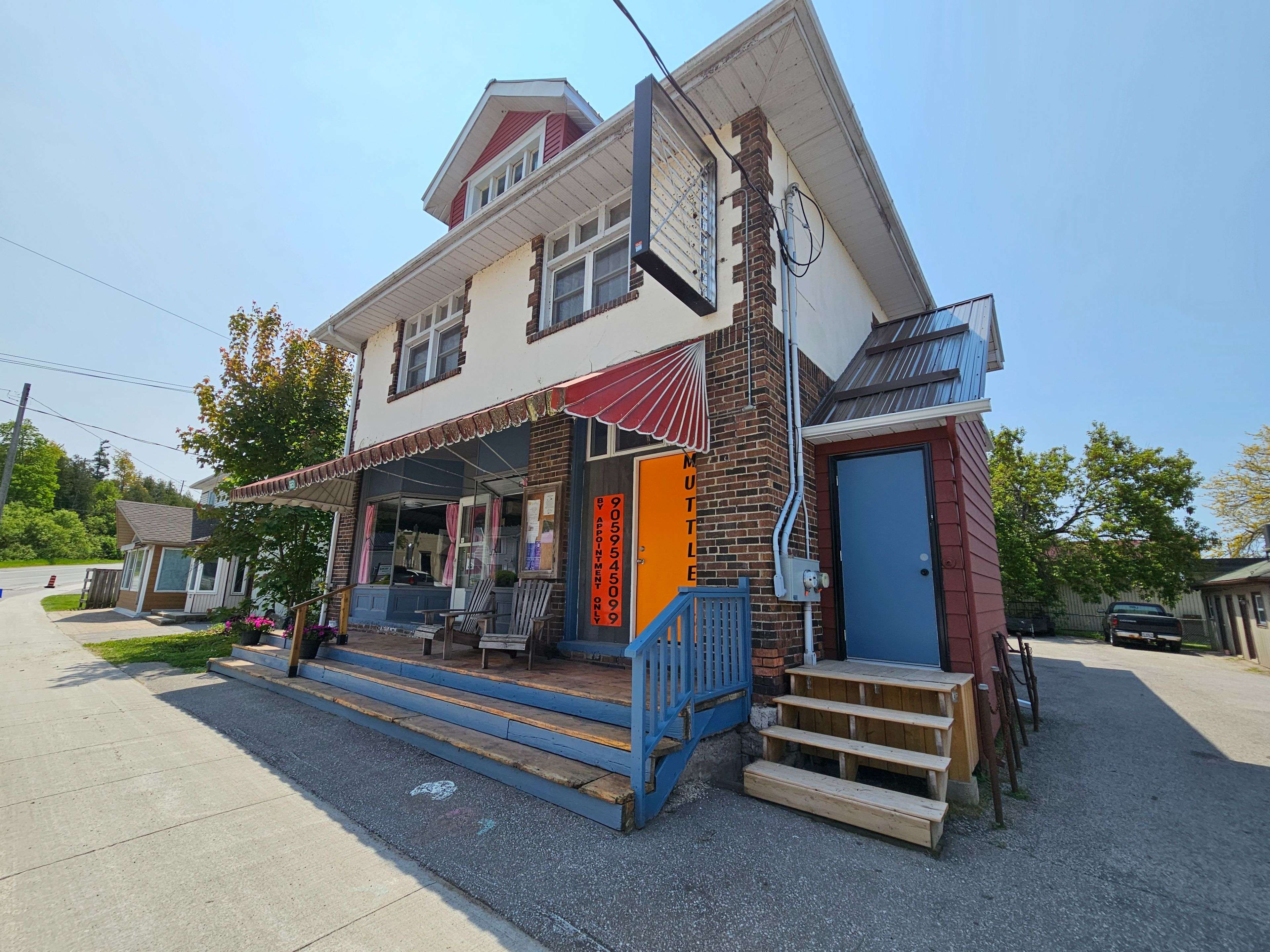 Kawartha Lakes, ON K0M 1K0,6651 Highway 35 N/A