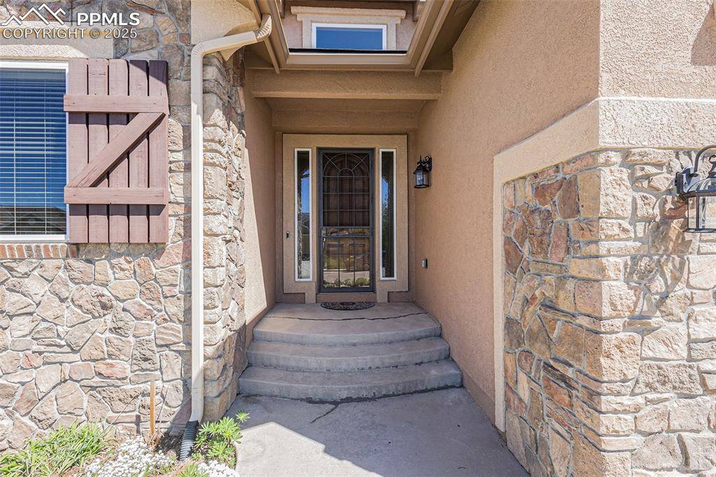 Monument, CO 80132,658 Burke Hollow DR