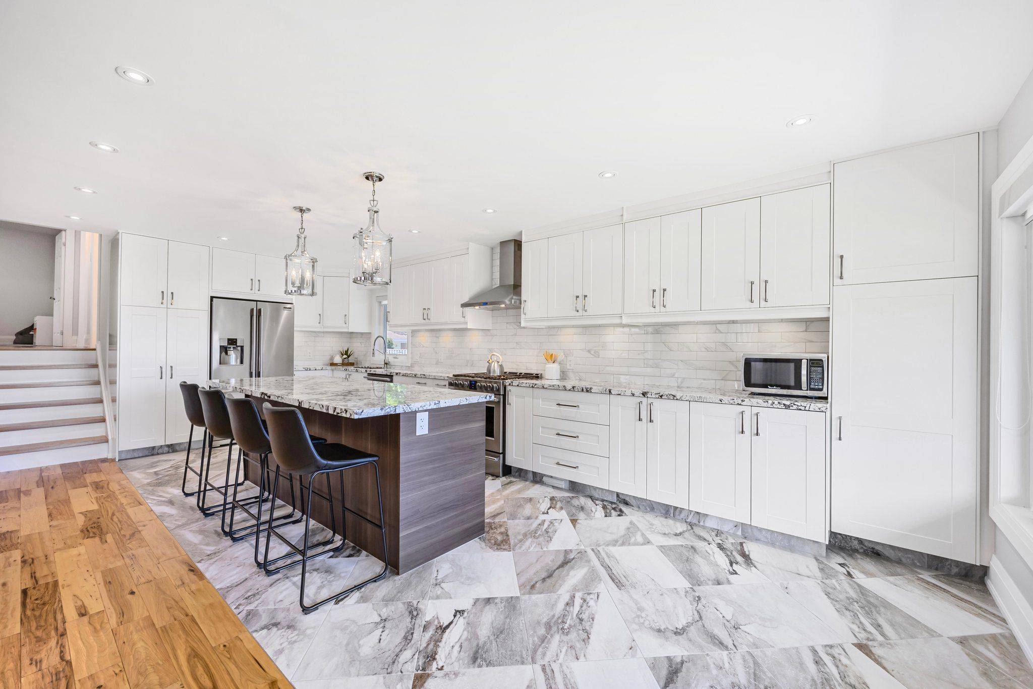 Barrie, ON L4N 2W6,51 Springhome RD