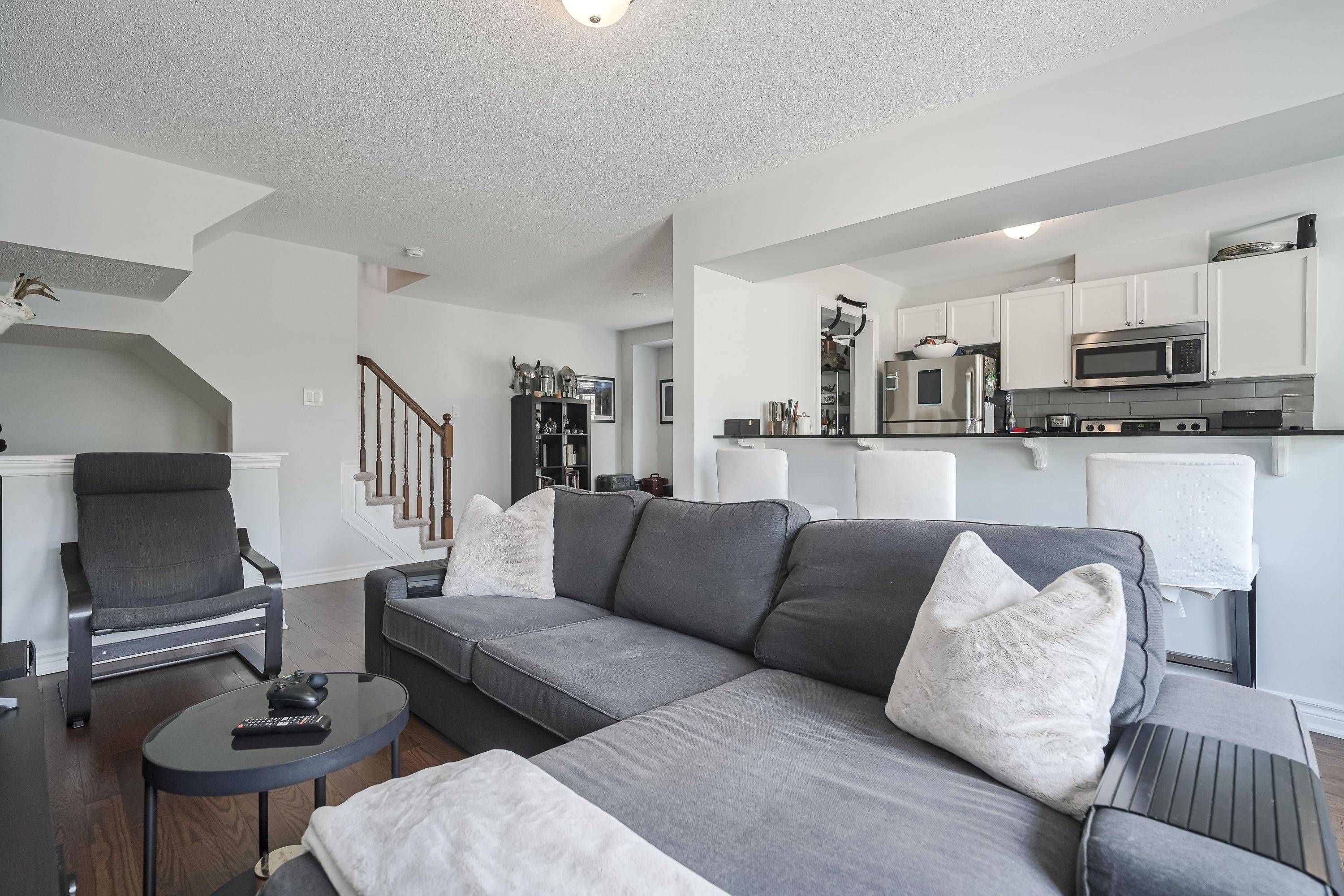 Kanata, ON K2M 0L9,595 FOXLIGHT CIR