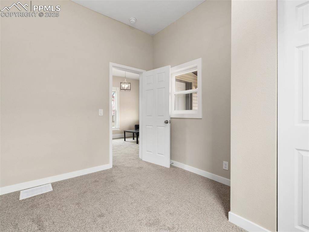 Pueblo, CO 81004,932 Elm ST