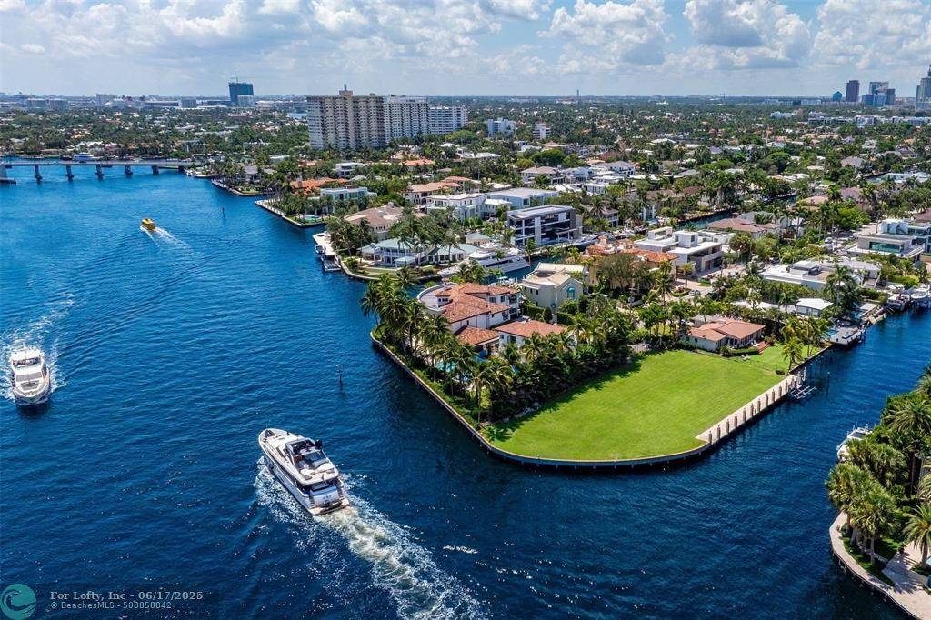 Fort Lauderdale, FL 33301,[StreetName,UnitNumber,StreetNumber,StreetDirPrefix]