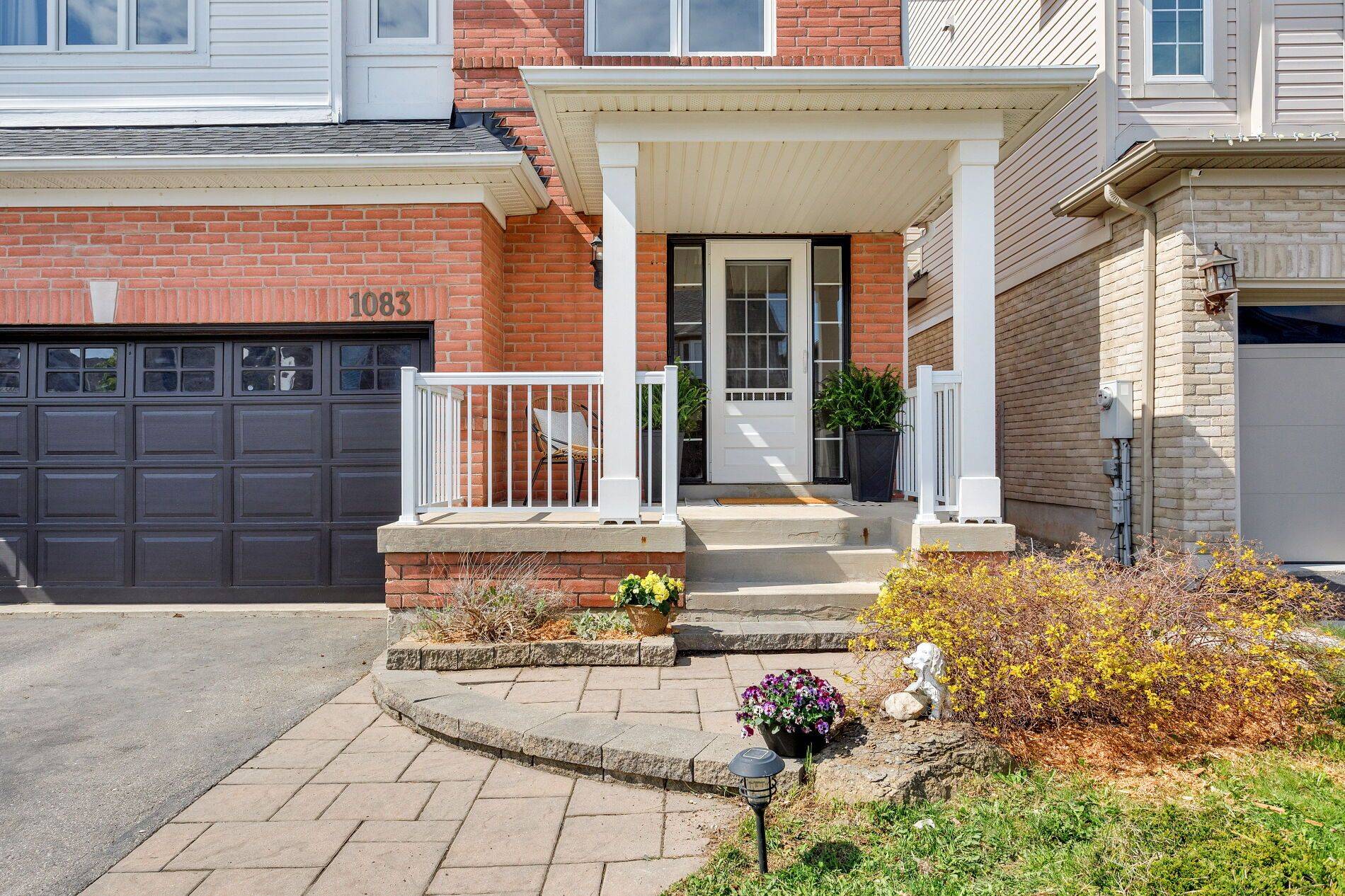 Milton, ON L9T 0C3,1083 Easterbrook CRES