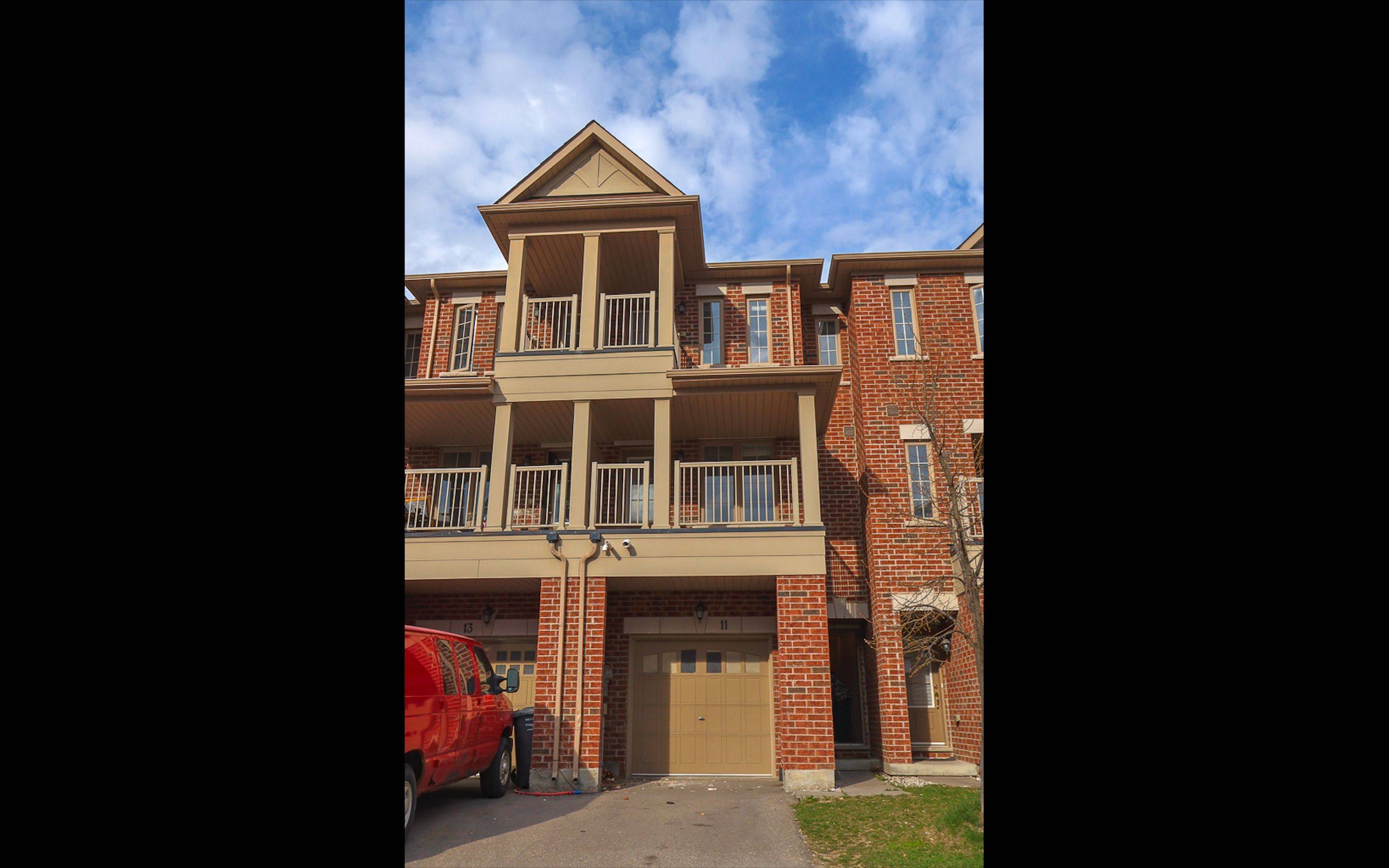 Brampton, ON L6Z 0H9,11 Telegraph ST #Upper