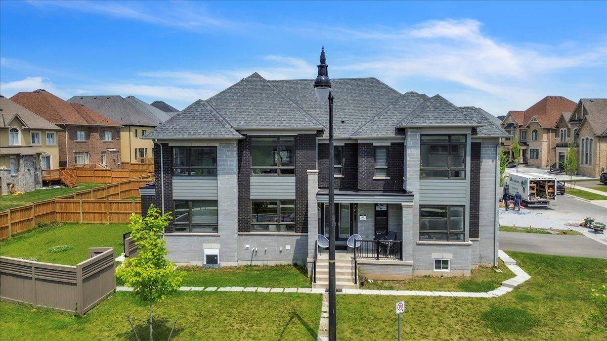 Brampton, ON L6X 5R9,73 Dairymaid RD