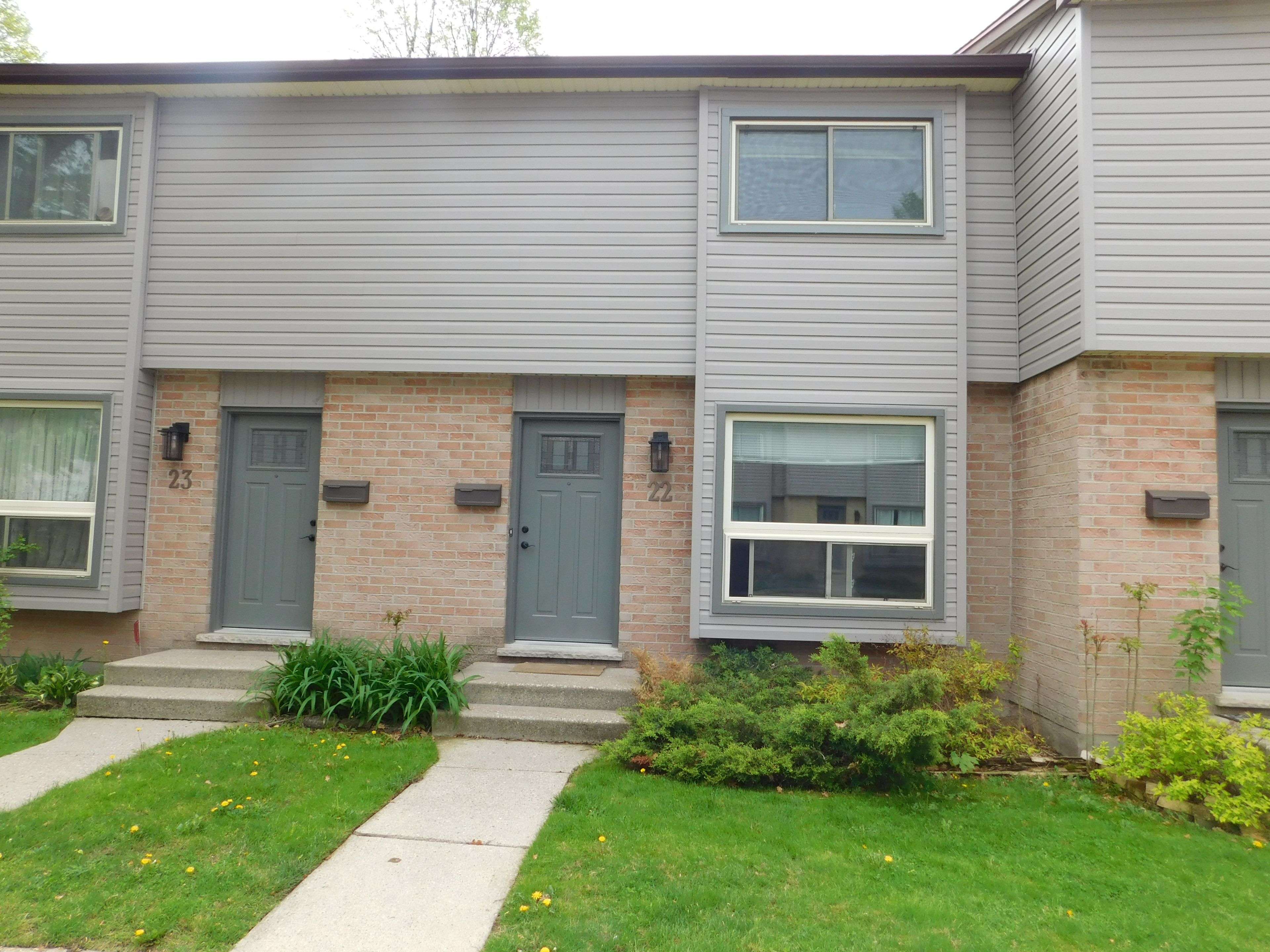 London East, ON N5Y 2J6,253 Taylor ST #22
