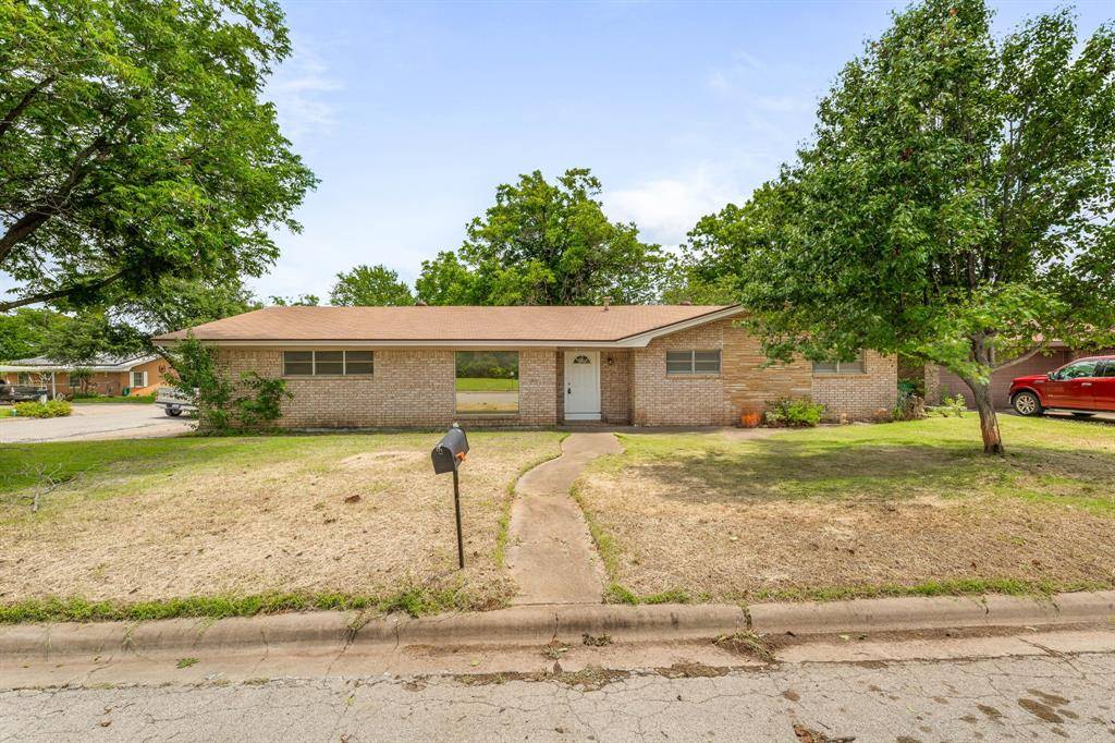 Stephenville, TX 76401,1895 N Mccart Street