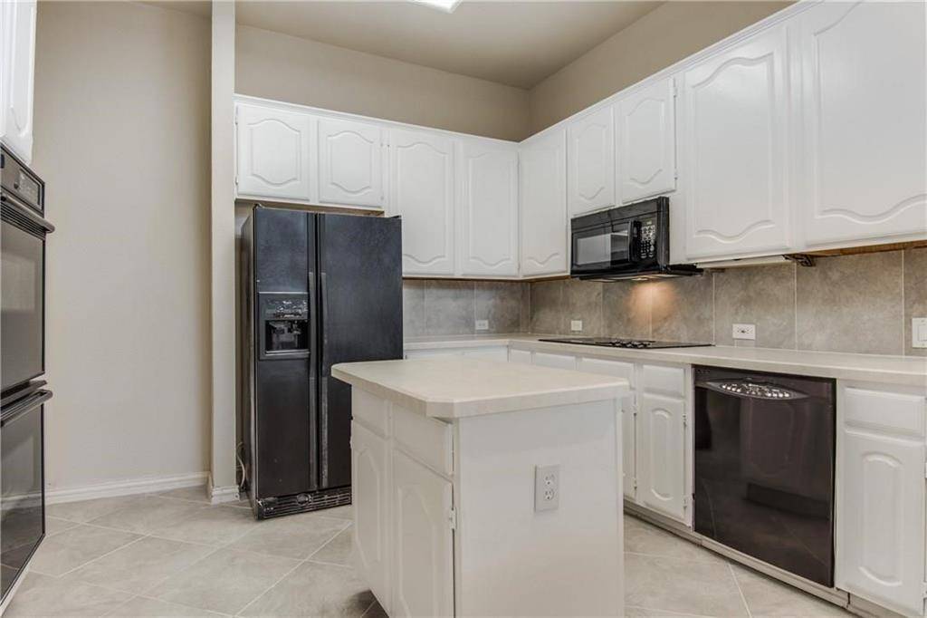 Irving, TX 75063,7703 Heather Ridge Court