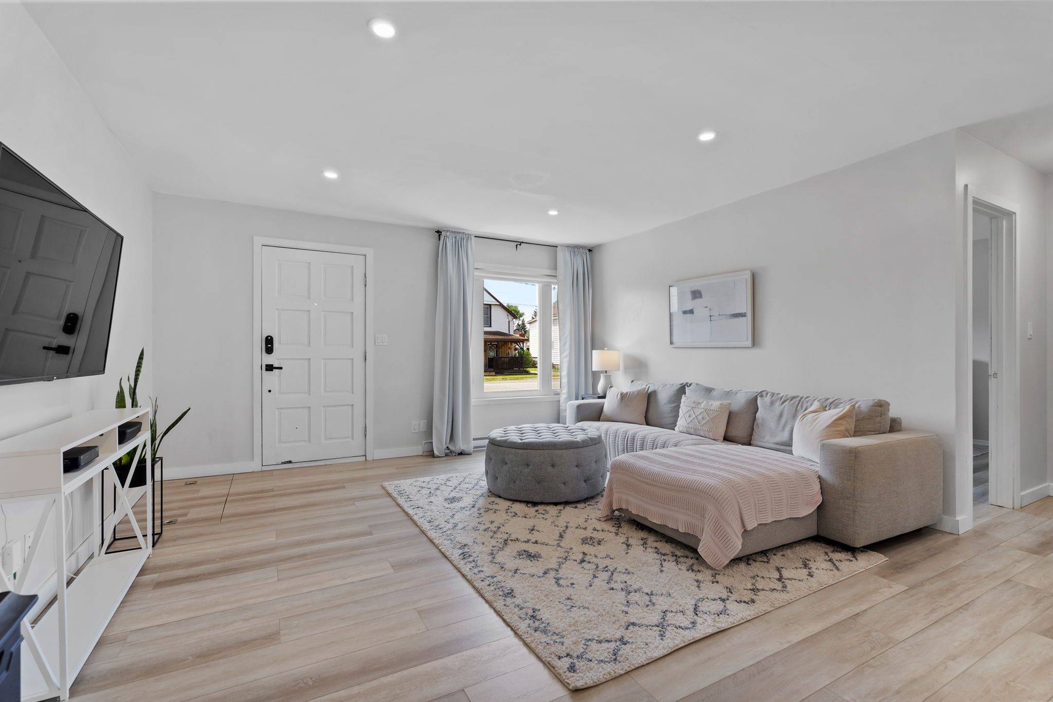 Port Colborne, ON L3K 3N6,39 Pine ST