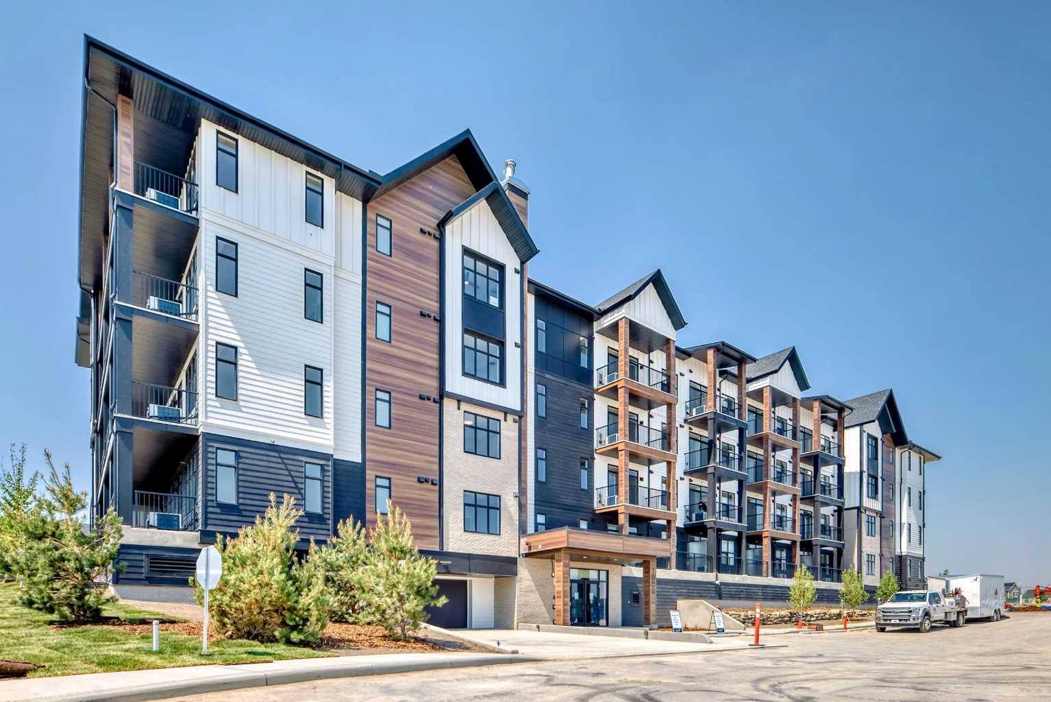 Calgary, AB T3R 2J9,430 Sage Hill RD NW #1208