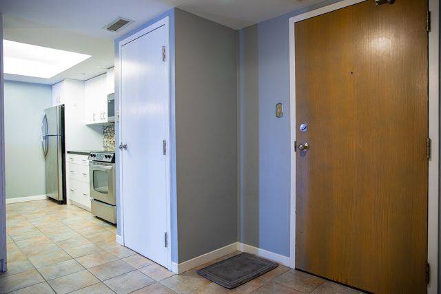Toronto C01, ON M5S 3A6,1001 Bay ST #3008