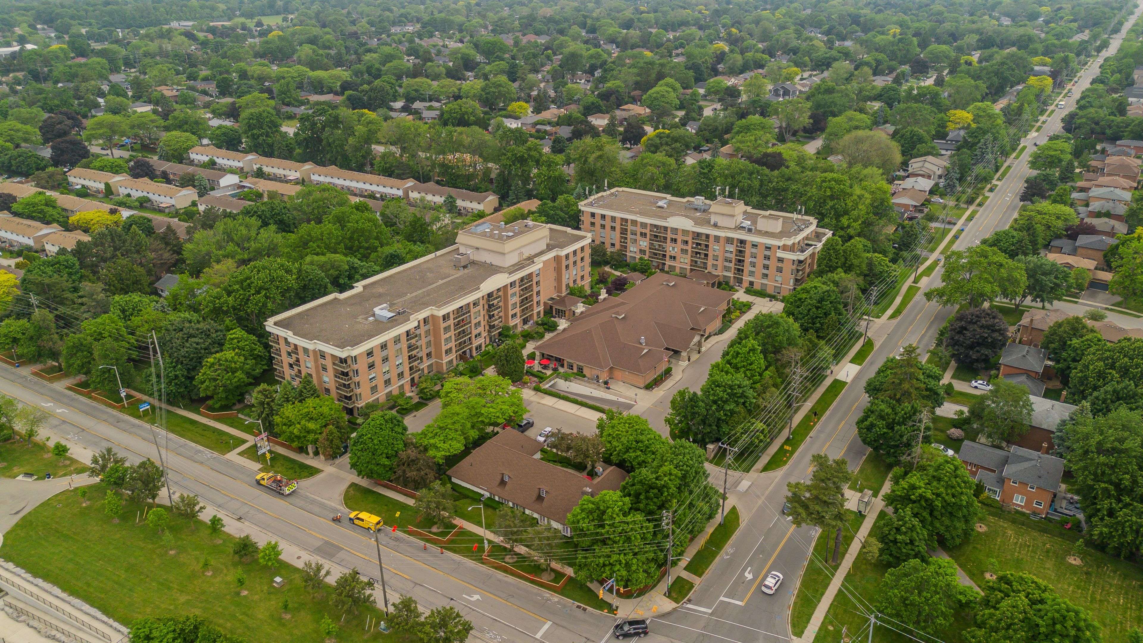 Burlington, ON L7L 6P6,100 Burloak DR #2407