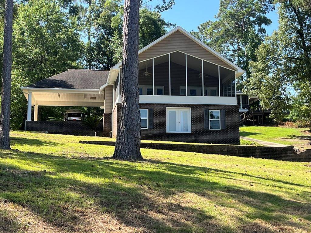 Abbeville, AL 36310,153 Holiday Drive North