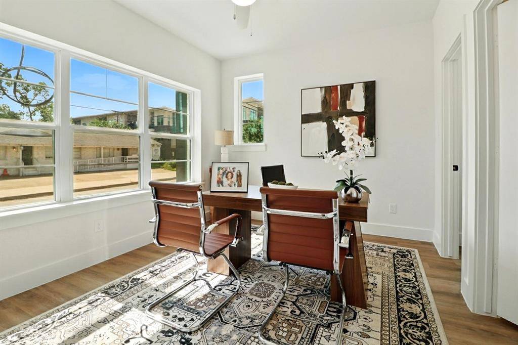 Farmers Branch, TX 75234,13325 Bee Street #305